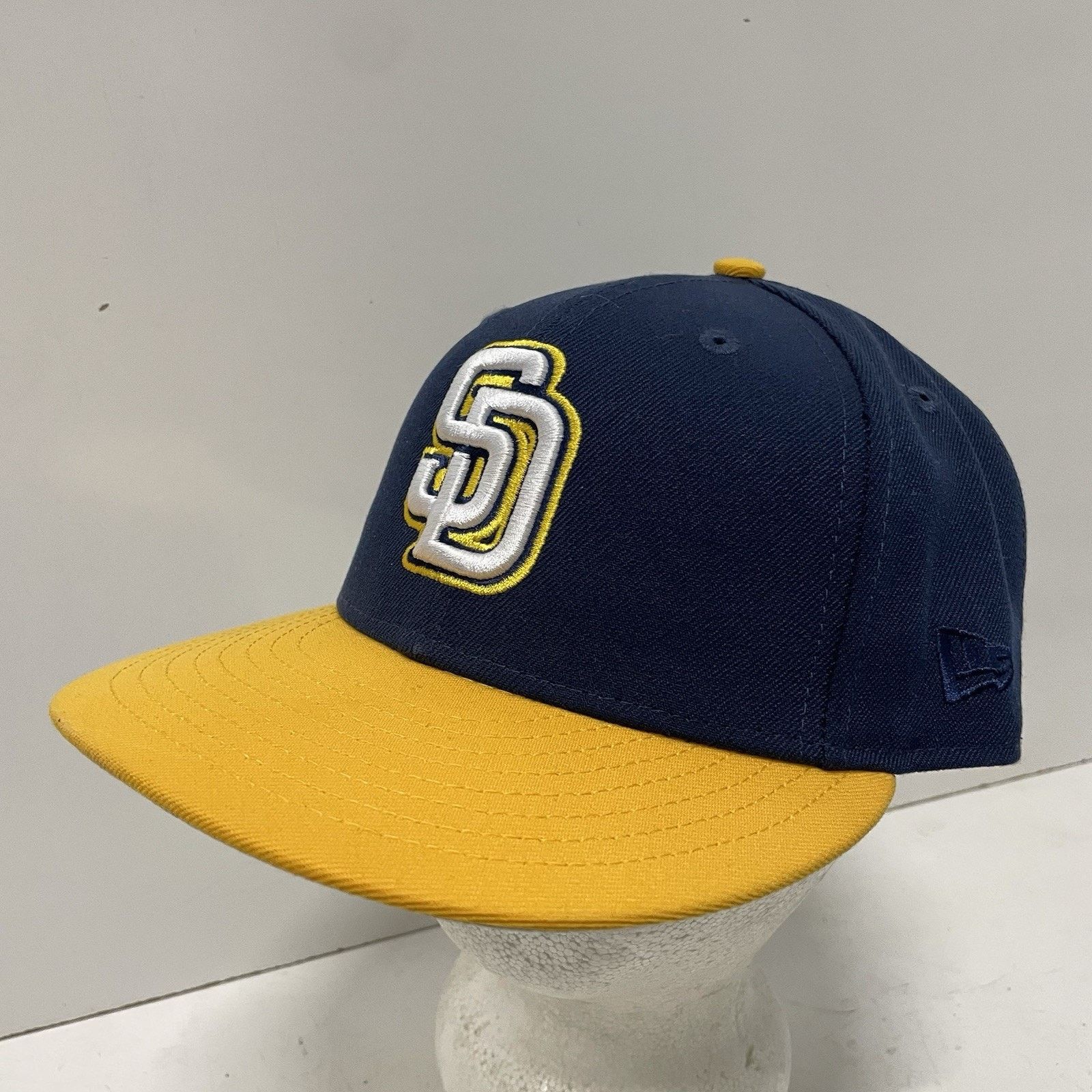 New Era New Era MLB Padres 59FIFTY Fitted Hat Cap Navy 1969 Patch Size ONE SIZE - 2 Thumbnail