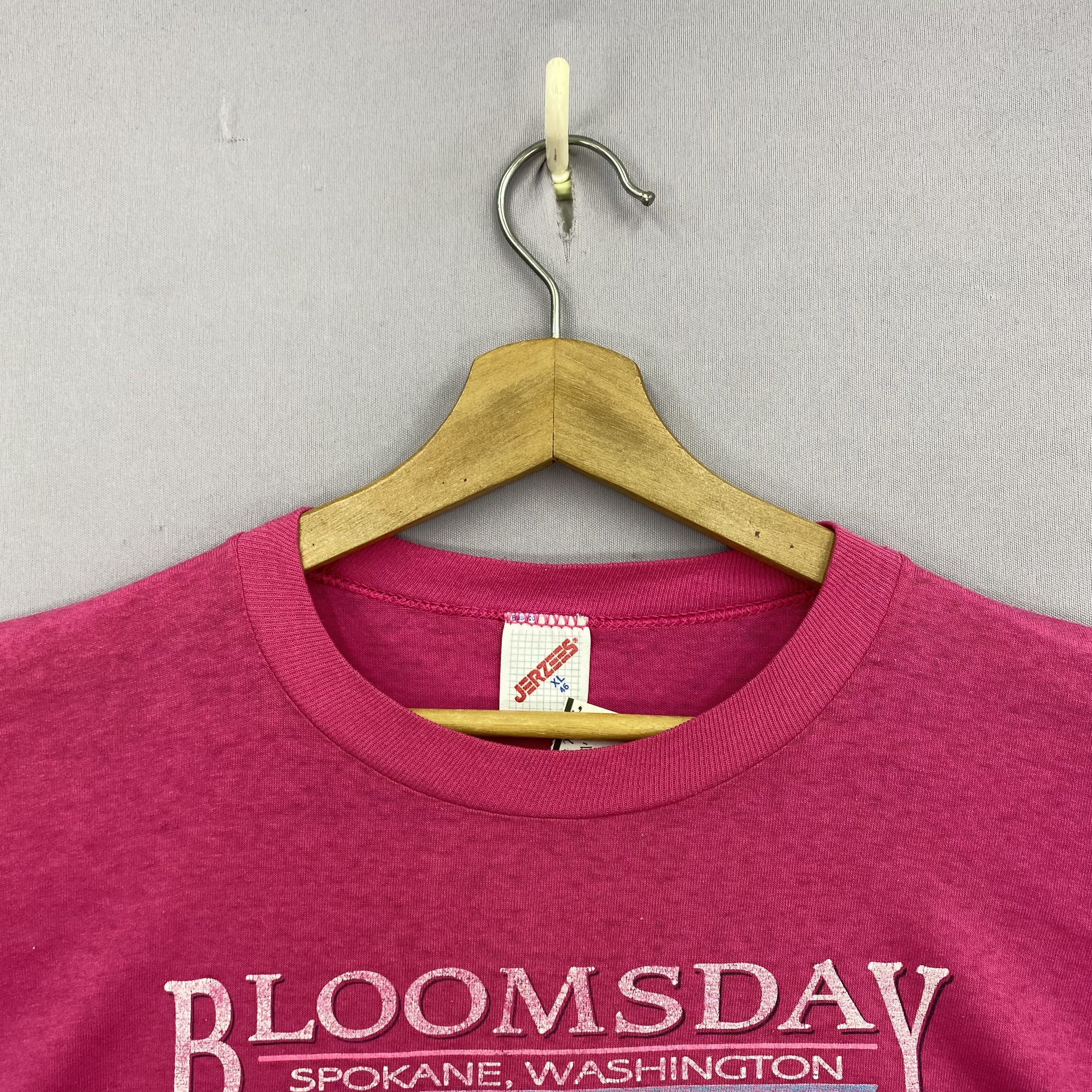 Nike Vintage 90s Nike Bloomsday T-Shirt Nike Swoosh Finisher Tee Size US XL / EU 56 / 4 - 3 Thumbnail