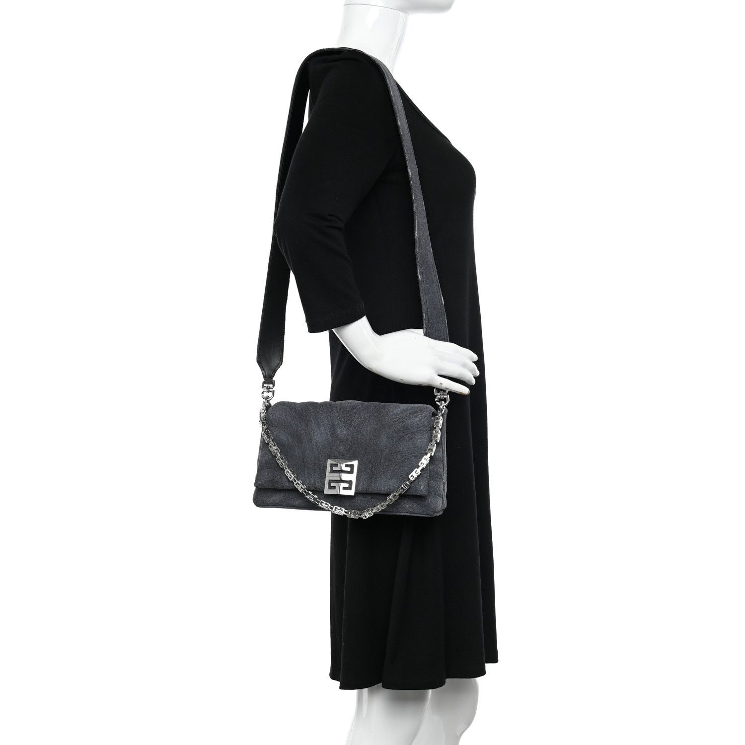 Givenchy o1srvl11e0724 Size: OS / Small 4G Shoulder Bag in Black Size ONE SIZE - 2 Thumbnail