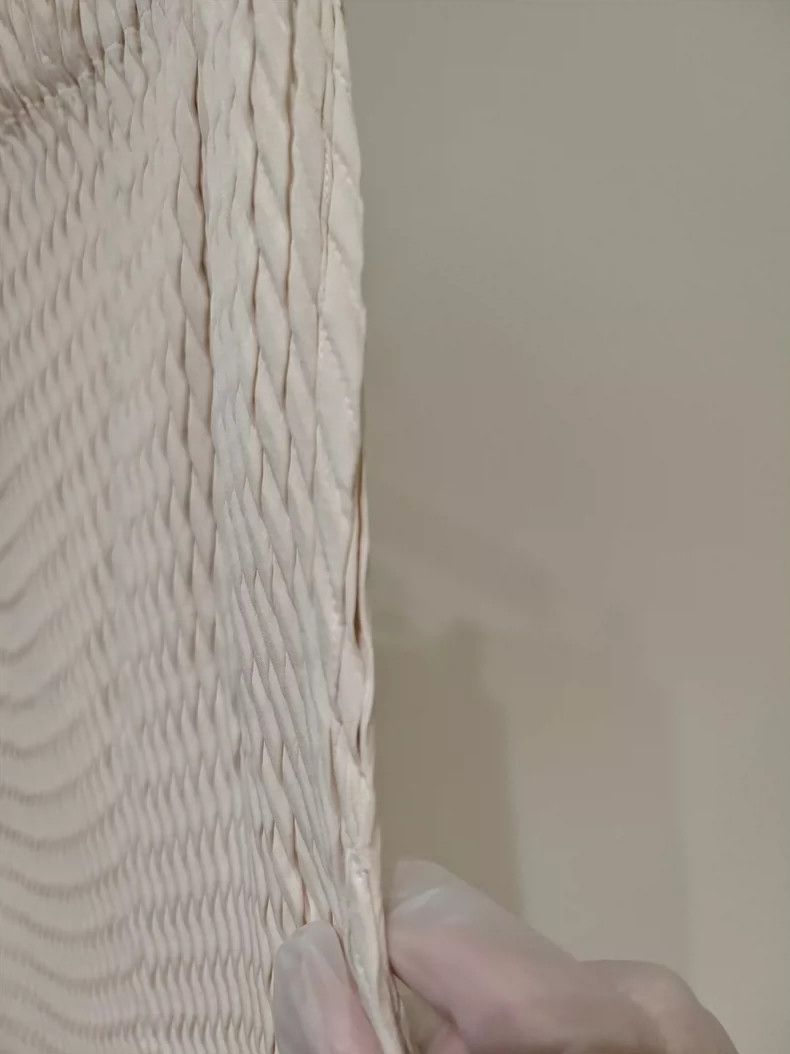 Issey Miyake Issey Miyake size:2 White skirt Size 42" / US 20 - 4 Thumbnail