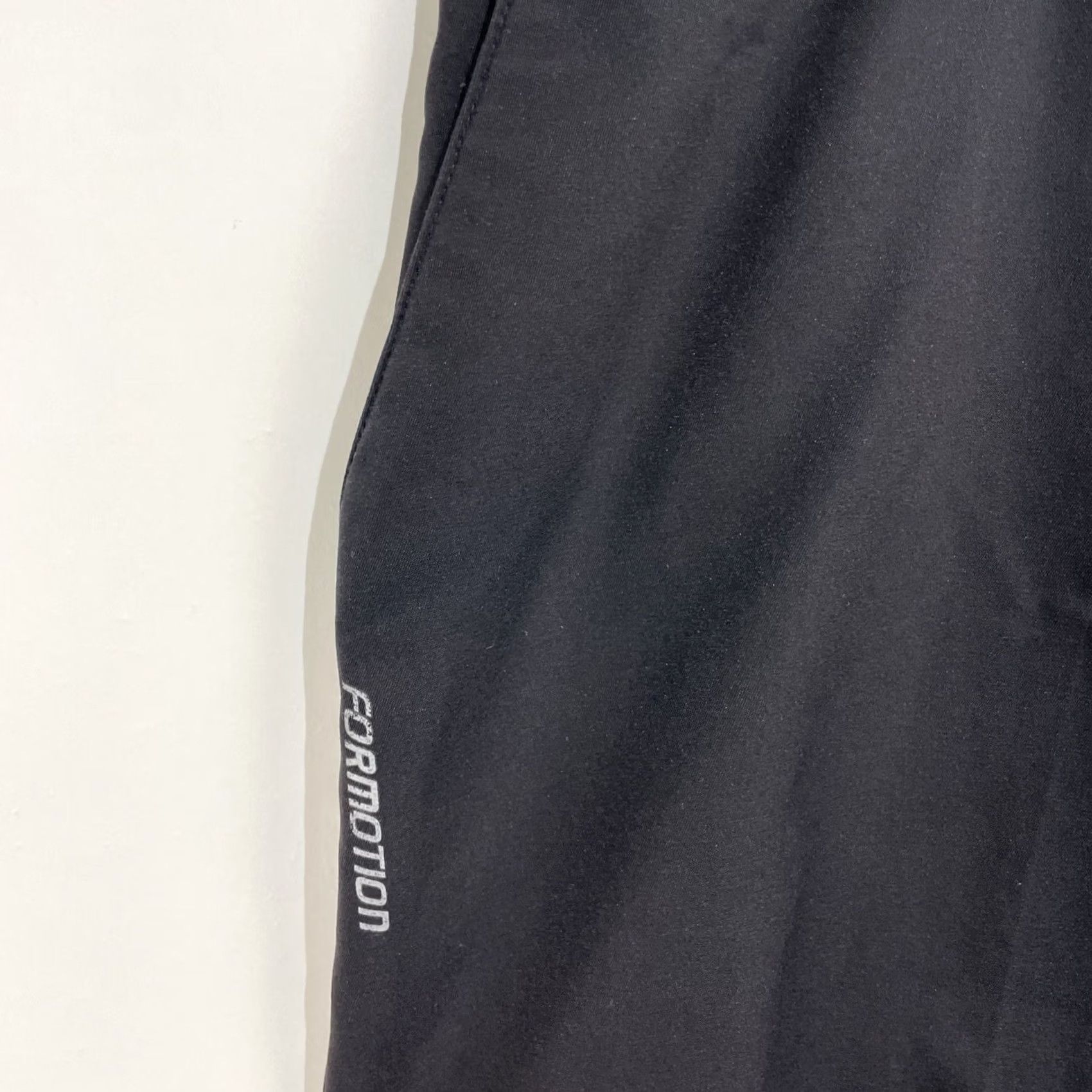 Adidas Adidas Climacool Formotion Black Vented Shorts 38 Outdoor Golf Casual Mens Regular Waist 38 Black Polyester Inseam 11 Adjusted for Searchability Size US 38 / EU 54 - 7 Thumbnail