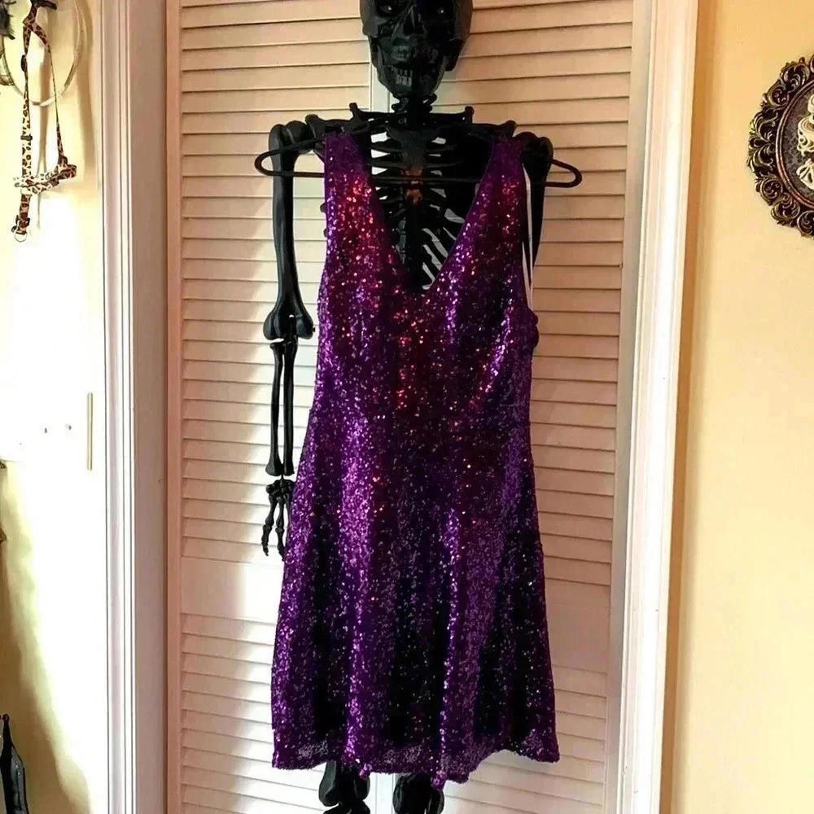 Designer Stunning Purple Sequin Dress - Perfect for Parties! Size S / US 4 / IT 40 - 2 Thumbnail