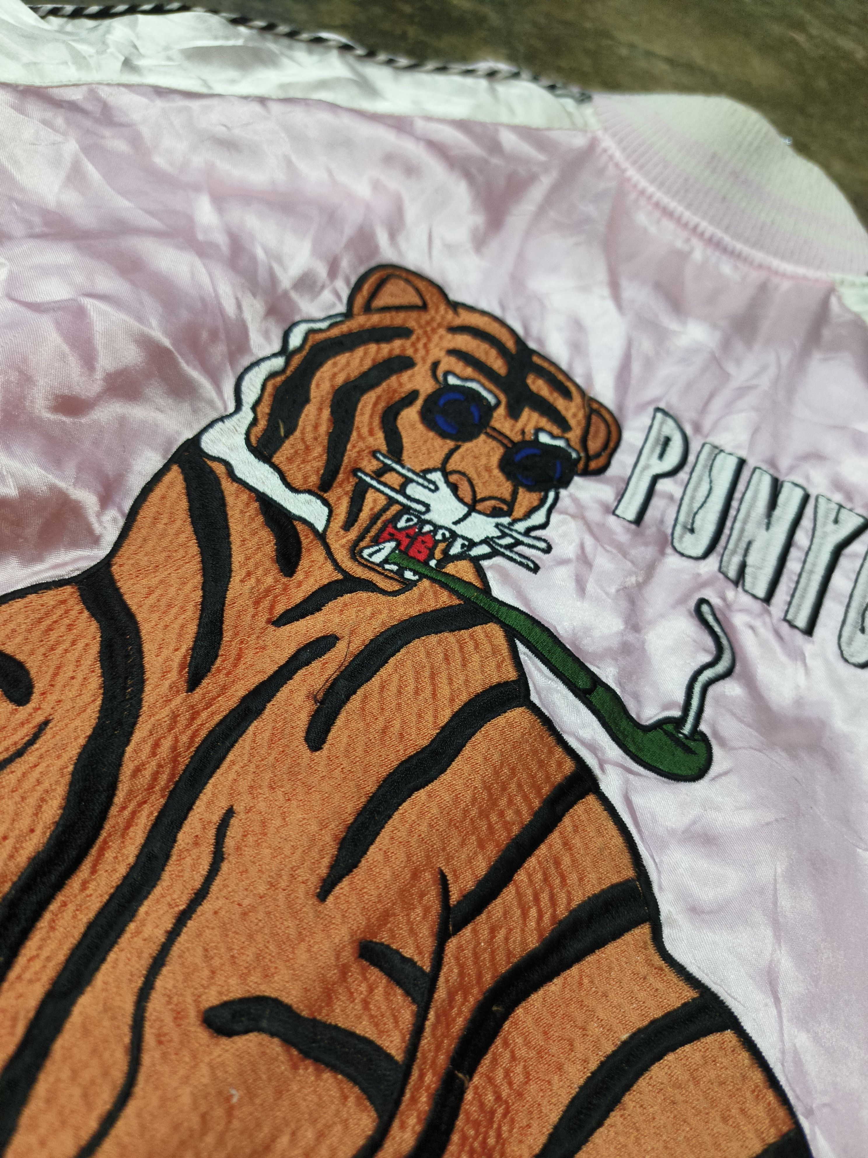 Japanese Brand PUNYUS TIGER SUKAJAN BOMBER JACKET Size US L / EU 52-54 / 3 - 2 Thumbnail