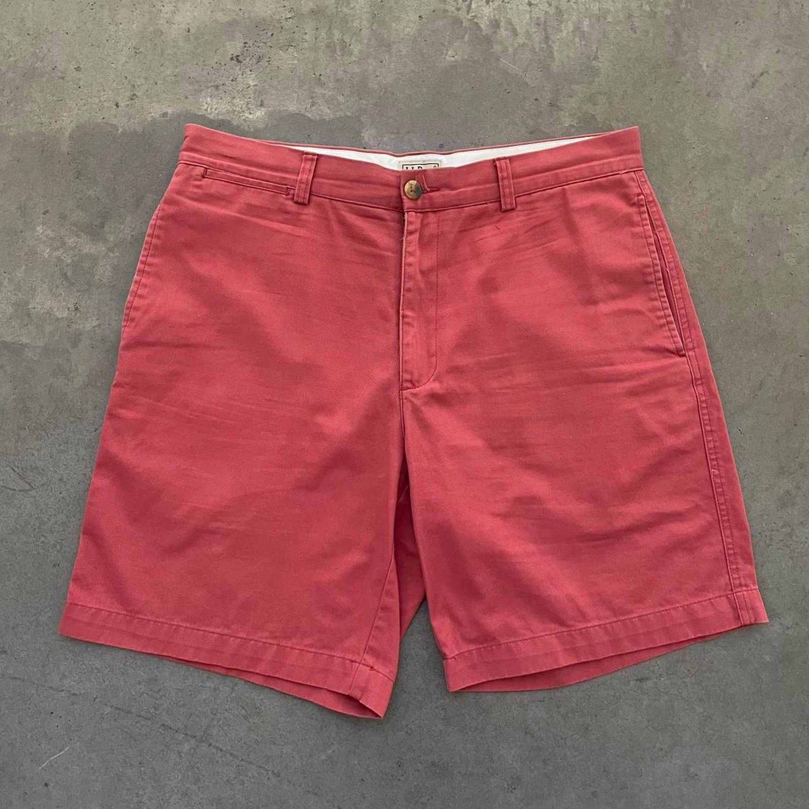 L.L. Bean L.L.Bean Salmon Shorts Size US 34 / EU 50 - 1 Thumbnail