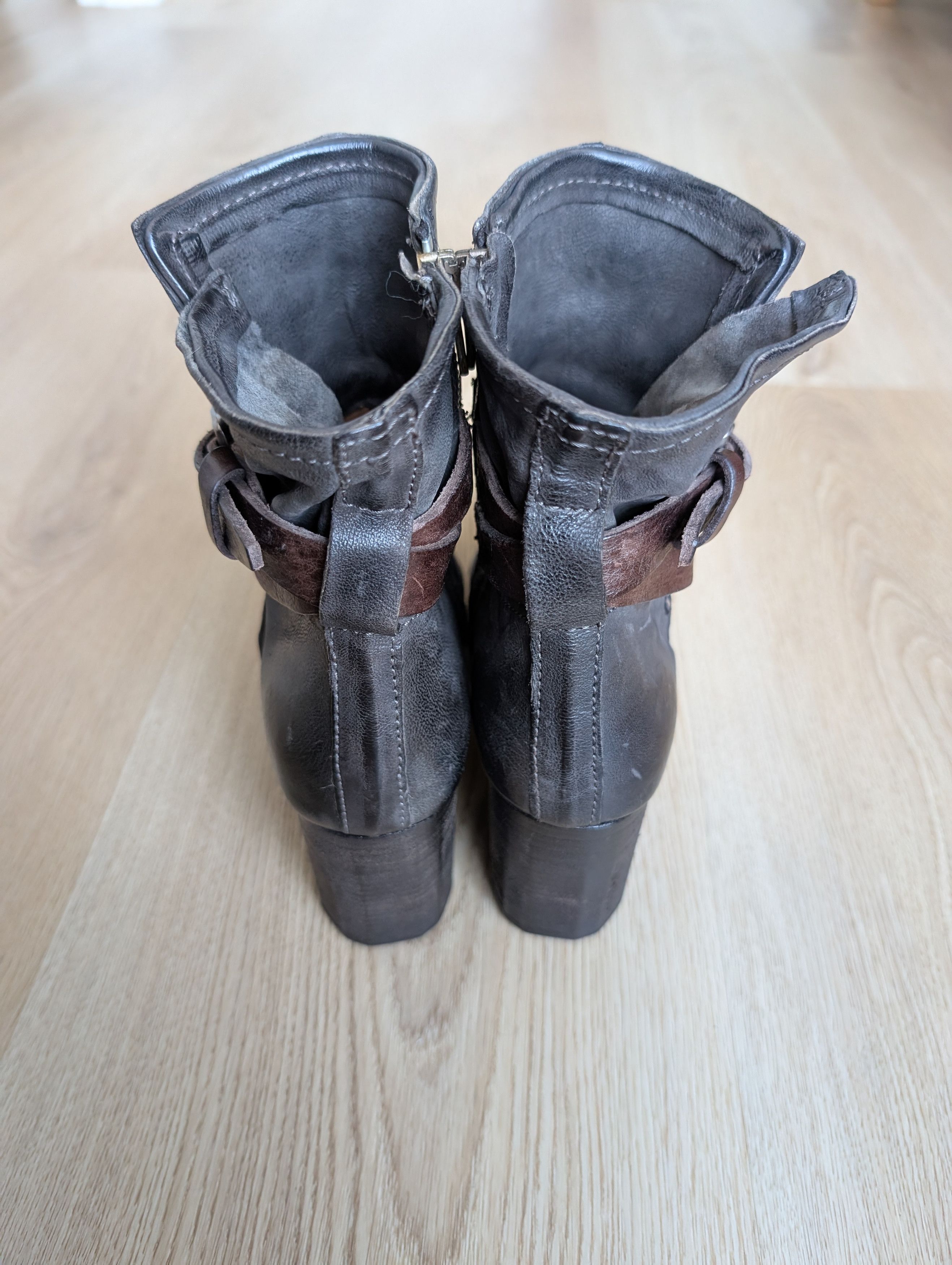 A.S.98 A.S.98 Grey Leather Avant Garde Zip Buckle Ankle Boots Size US 6 / IT 36 - 2 Thumbnail