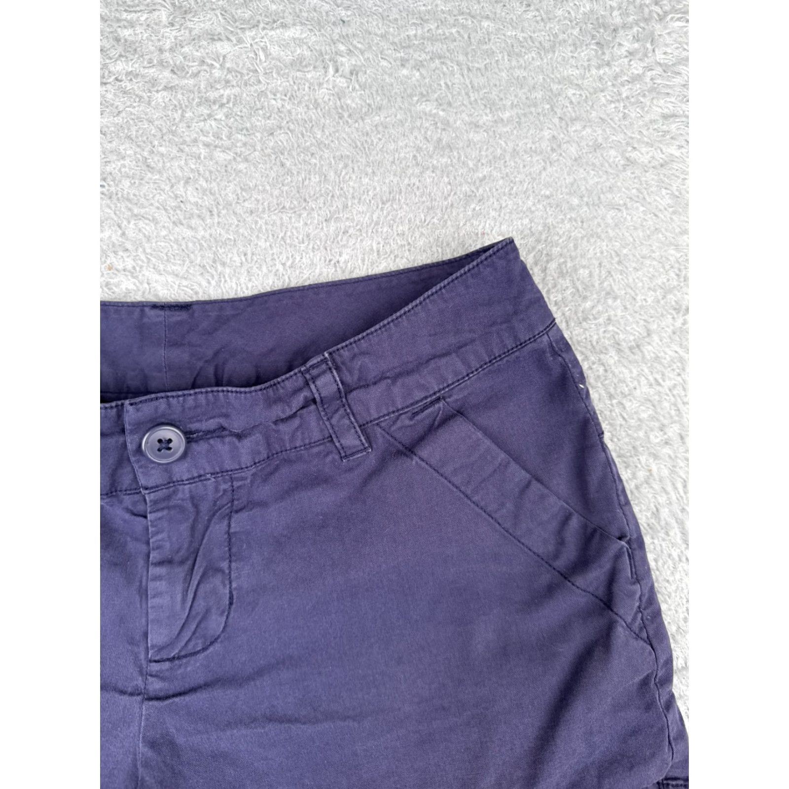 Vintage Columbia Shorts Women's 4 Blue Chino Cotton Twill Hiking Camping Fishing 29x3 Short (Chino) Regular Swim? Size 27" / US 4 / IT 40 - 5 Thumbnail