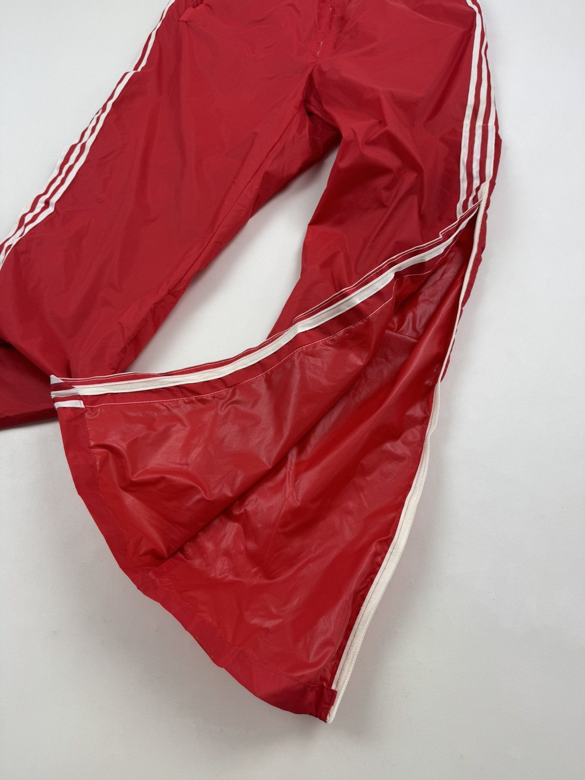 Adidas 1970’s Vintage Adidas Ventex Nylon Red Track Pants Size US 32 / EU 48 - 16 Thumbnail