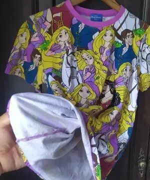 Disney Rare Disney Rapunzel Flynn Rider AOP Tee Size US S / EU 44-46 / 1 - 7 Thumbnail