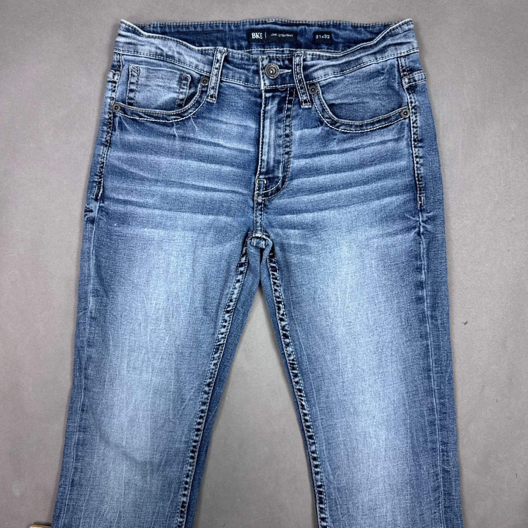 Vintage Buckle Jeans Mens 30x30 Blue Jake Denim Pants Faded Washed Out Buckle Bke Jeans Regular 5-Pocket blue Denim Mens Jeans 30x30 Size US 31 - 2 Thumbnail