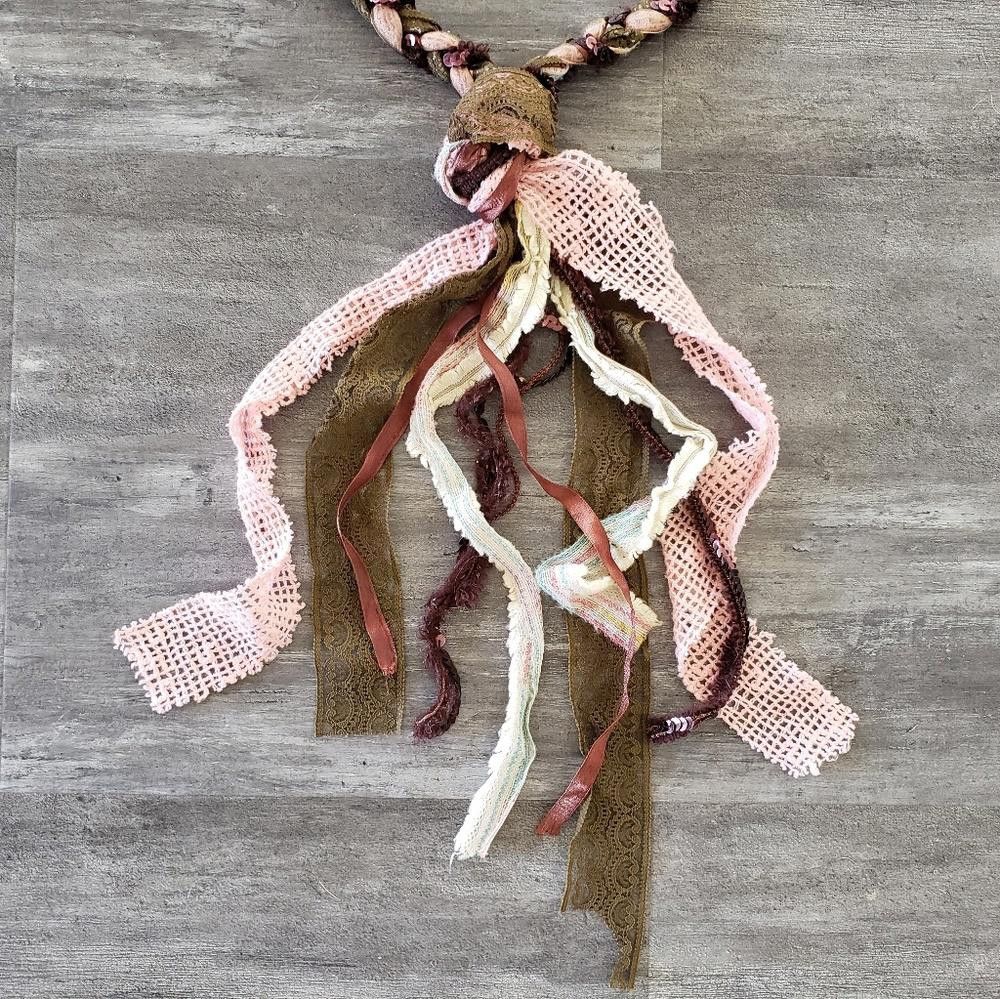 Designer Chocolate Pink Handmade Braided Lace Head Piece Size ONE SIZE - 3 Thumbnail