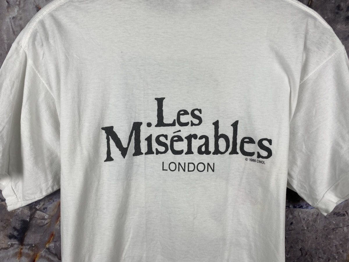 Vintage Men’s Les Miserable London 1986 Cmol T-Shirt Size Large Size US L / EU 52-54 / 3 - 11 Thumbnail