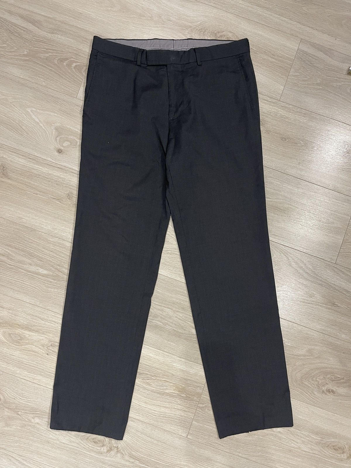 Hugo Boss Hugo boss trousers classic pants grey 34 Size US 34 / EU 50 - 1 Thumbnail
