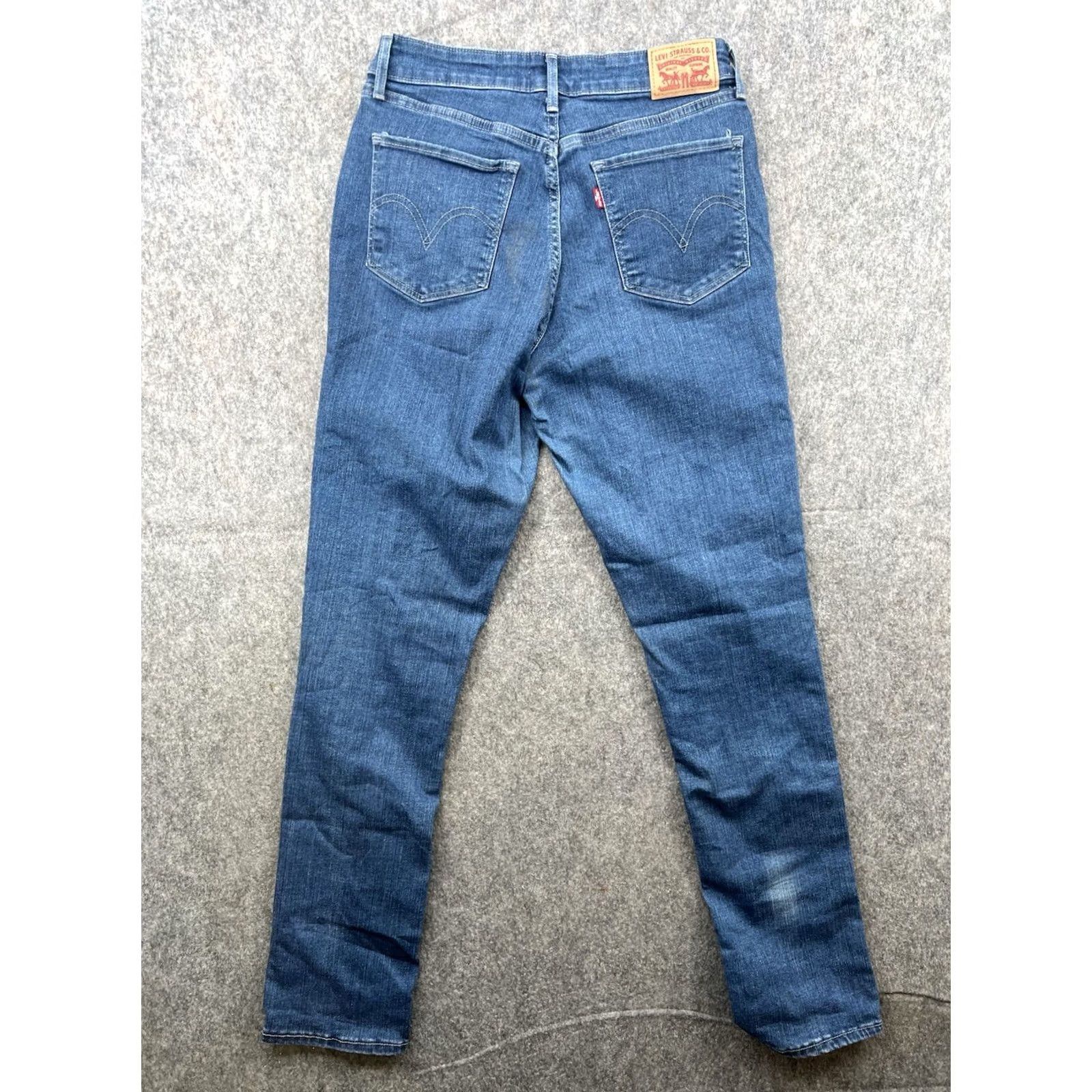Levi's Levi's Skinny Jeans Women's Blue Denim Size 8 Regular 29x28 Classic Mid-Rise 721 Leather Logo Pocket Belt Loops Size 30" / US 8 / IT 44 - 7 Thumbnail