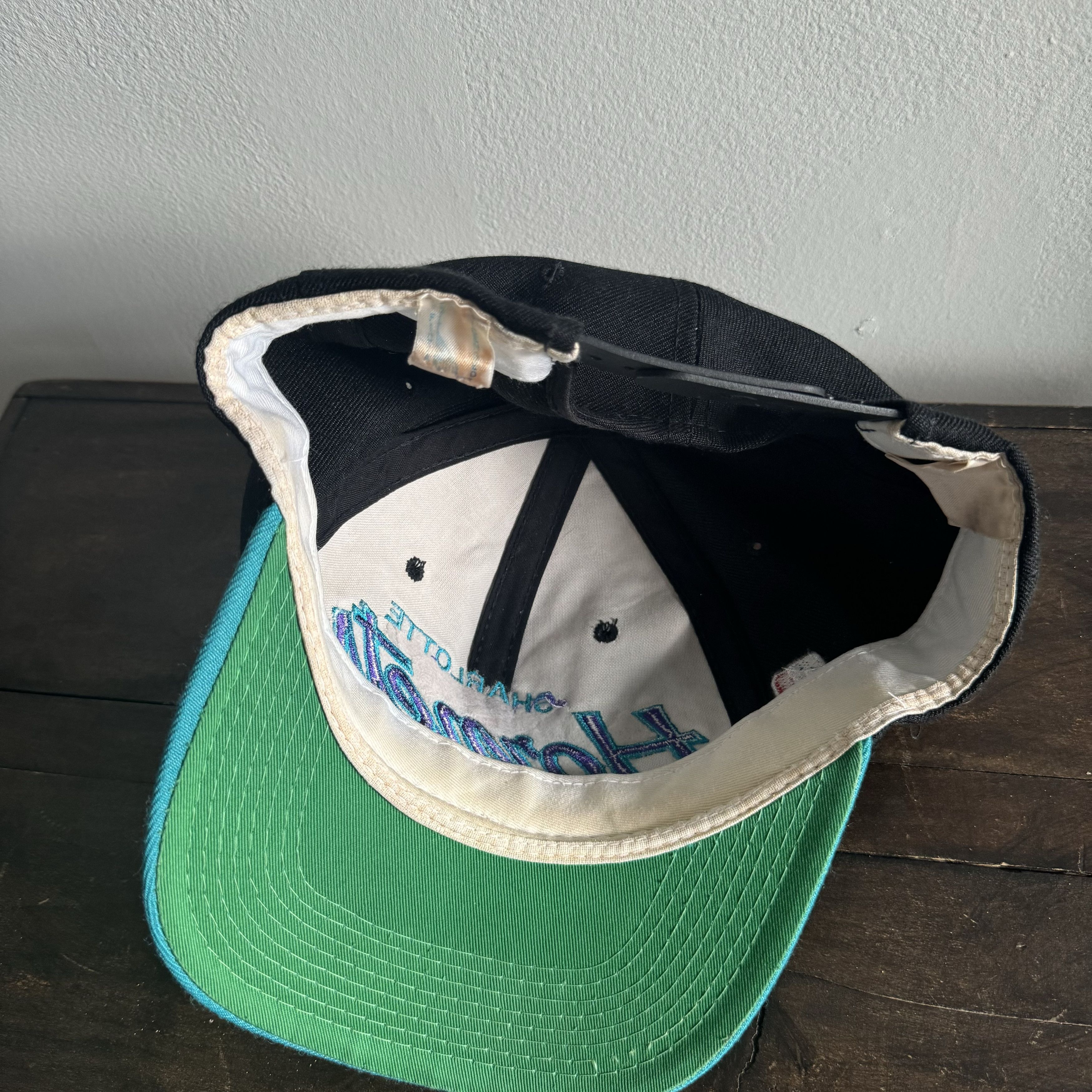 NBA VTG 90s Charlotte Hornet Sports Specialties Script Snapback Size ONE SIZE - 3 Thumbnail