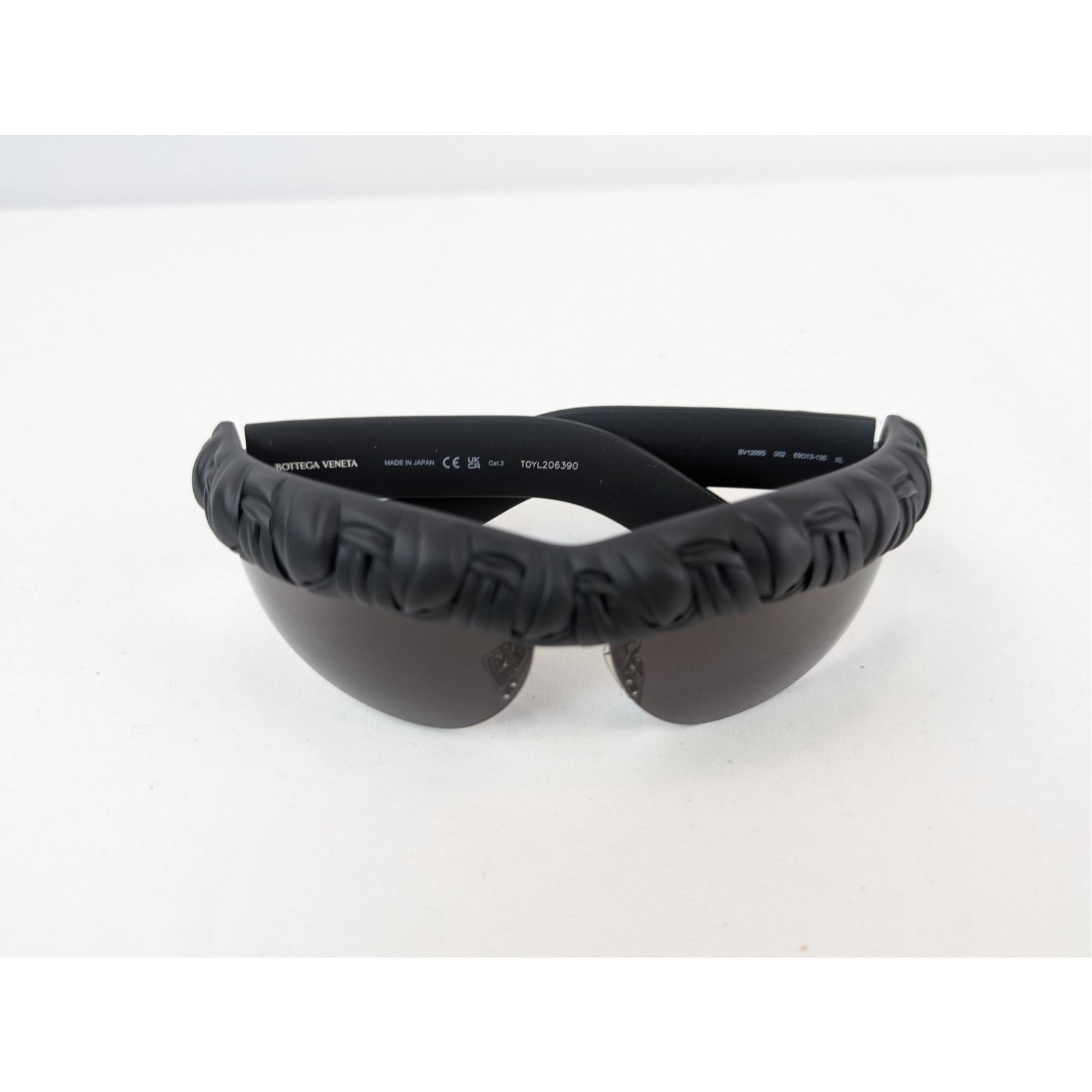 Bottega Veneta o1rshd1 Size: OS / Intrecciato Rim Sunglasses in Black Size ONE SIZE - 1 Thumbnail
