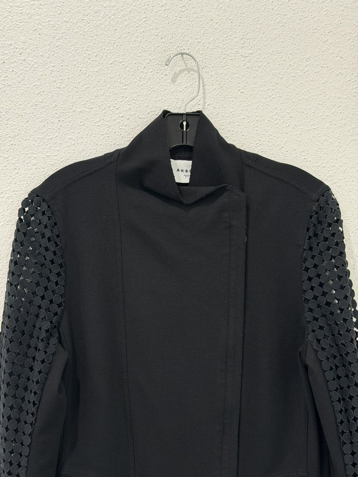 Akris Akris Punto Asymmetric Zip Laser Cut Sleeve Lace Jacket 10 Size L / US 10 / IT 46 - 5 Thumbnail