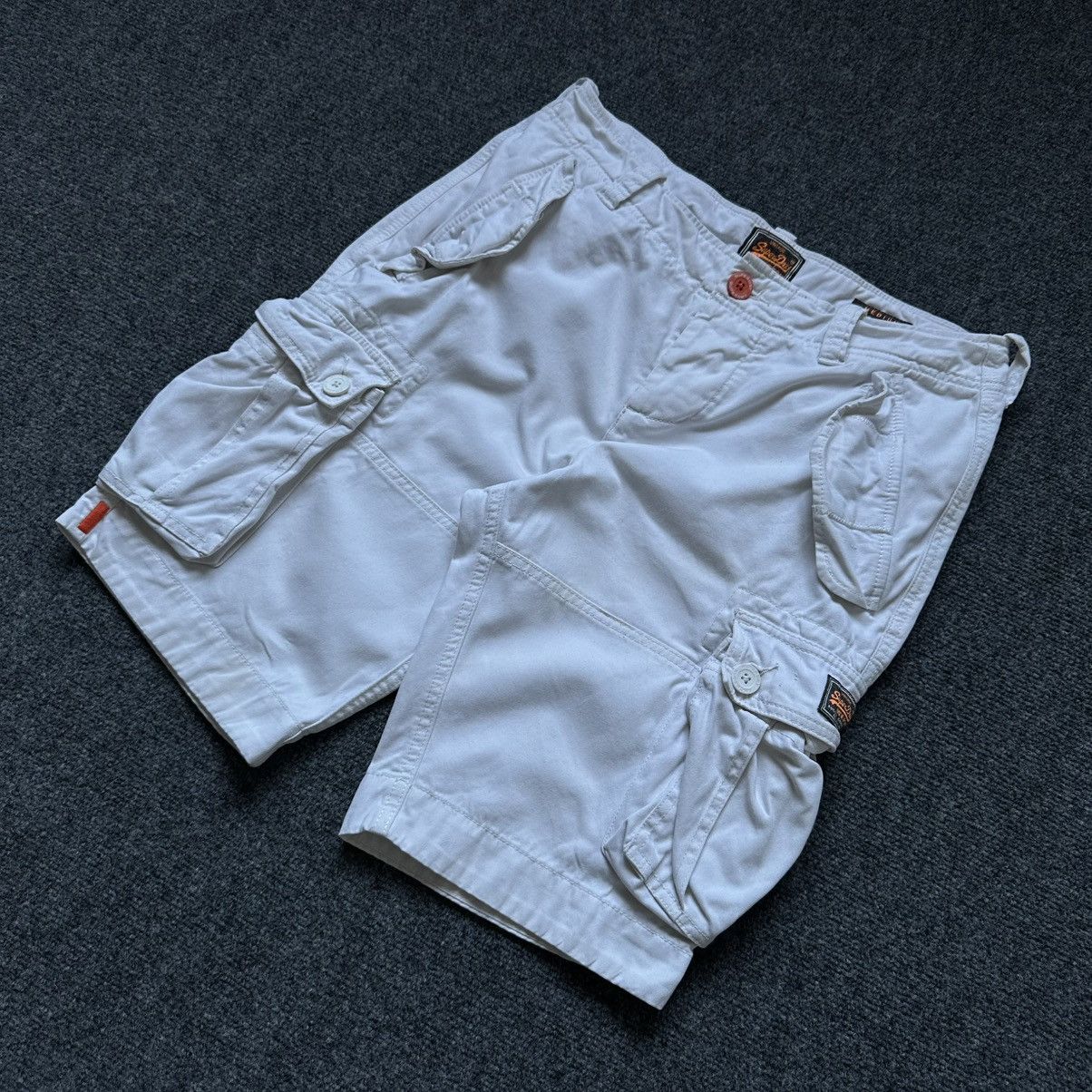 Superdry VTG Superdry Shorts Multi-pocket Size M Grunge 00s USA Hype Size US 30 / EU 46 - 1 Thumbnail