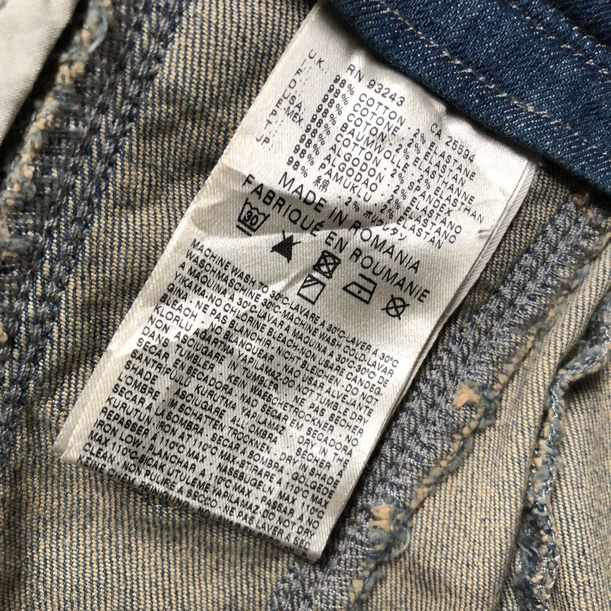 Diesel DIESEL full button jeans mini skirt Size 26" / US 2 / IT 38 - 15 Thumbnail