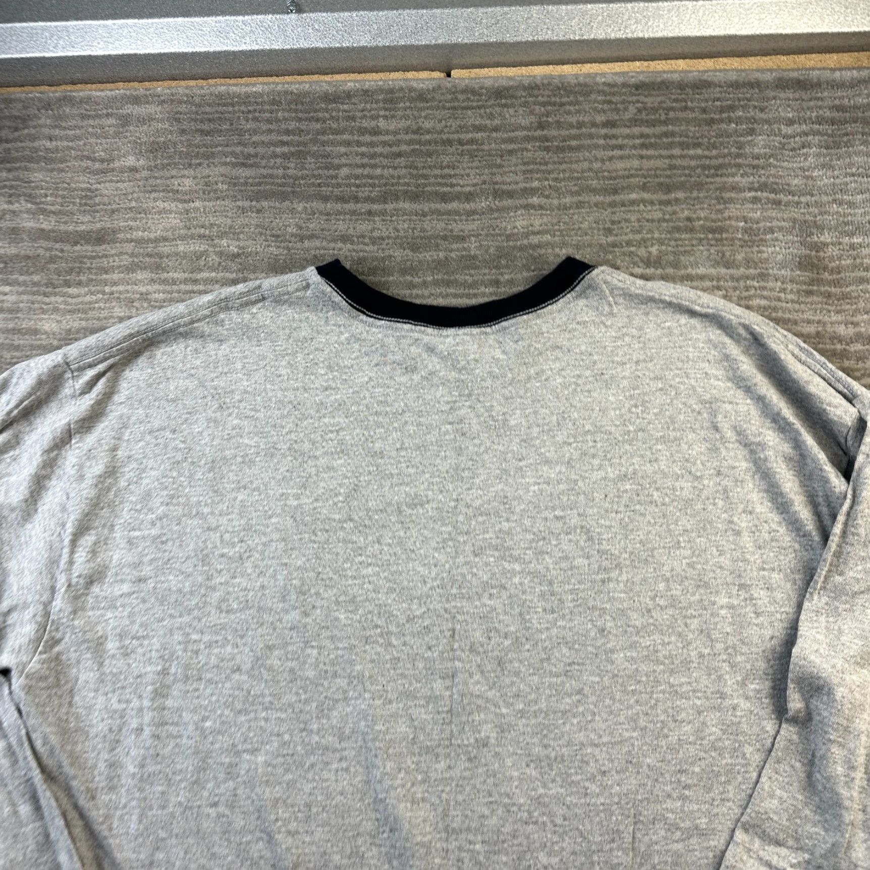 Chaps VINTAGE Chaps Ralph Lauren Shirt Mens Large Gray Logo Spellout 90s 80s Skull Size US L / EU 52-54 / 3 - 5 Thumbnail