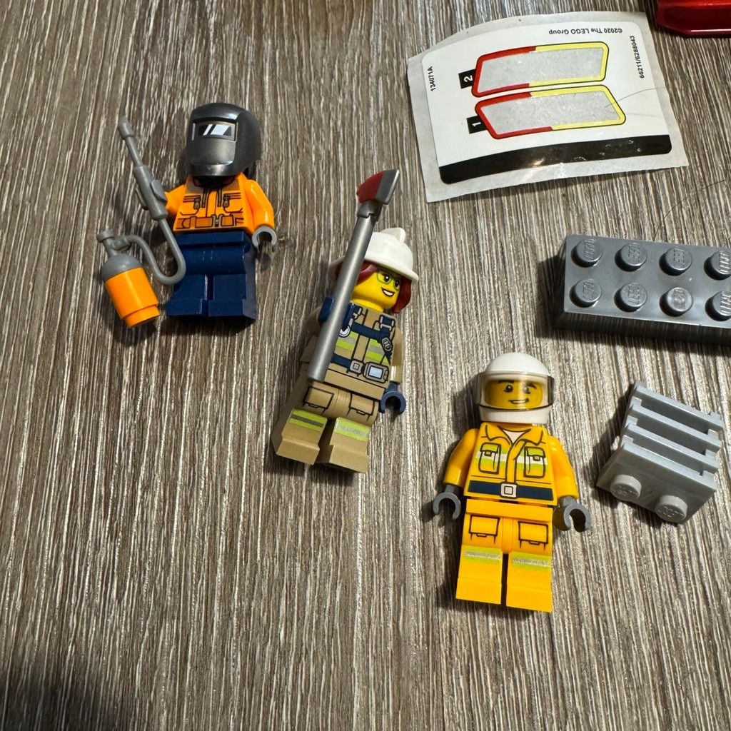 LEGO LEGO City Fire Helicopter Building Set Bundle Lot With Minif Size ONE SIZE - 3 Thumbnail