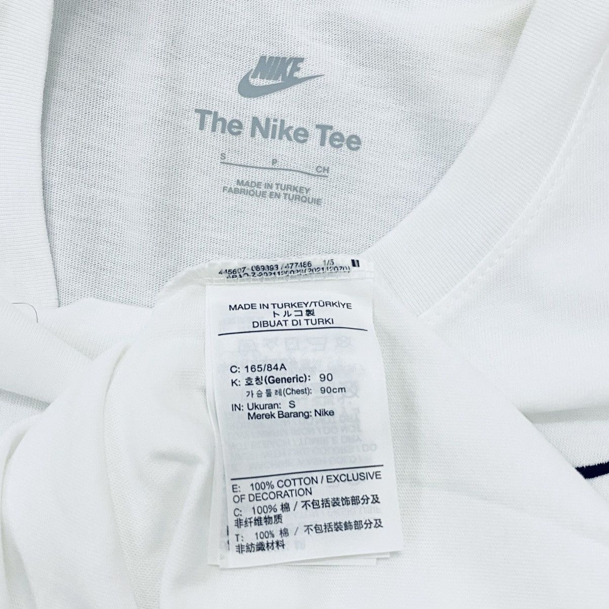 Nike THE NIKE TEE NOS Swoosh embroidered Size US S / EU 44-46 / 1 - 5 Thumbnail