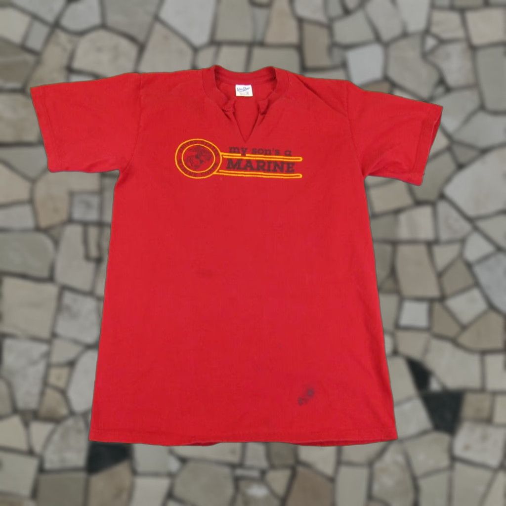 Velva Sheen VINTAGE Velva Sheen Shirt Mens M Red 90s Marine V-Neck T-Shirt Size US M / EU 48-50 / 2 - 1 Thumbnail