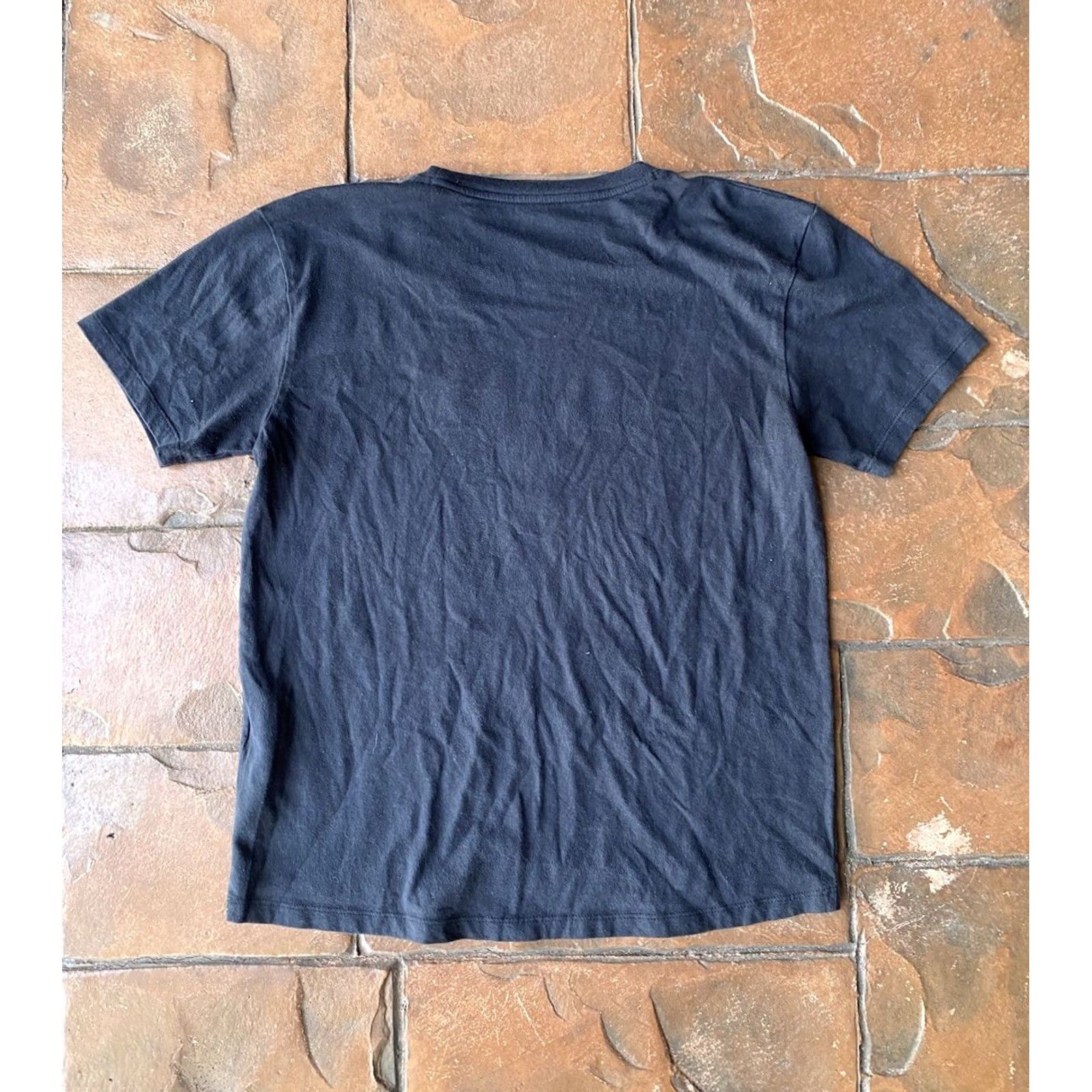 Under Armour VINTAGE Under Armour The Rock Dharma Bull Camo T-Shirt XS Gym Size US XS / EU 42 / 0 - 3 Thumbnail
