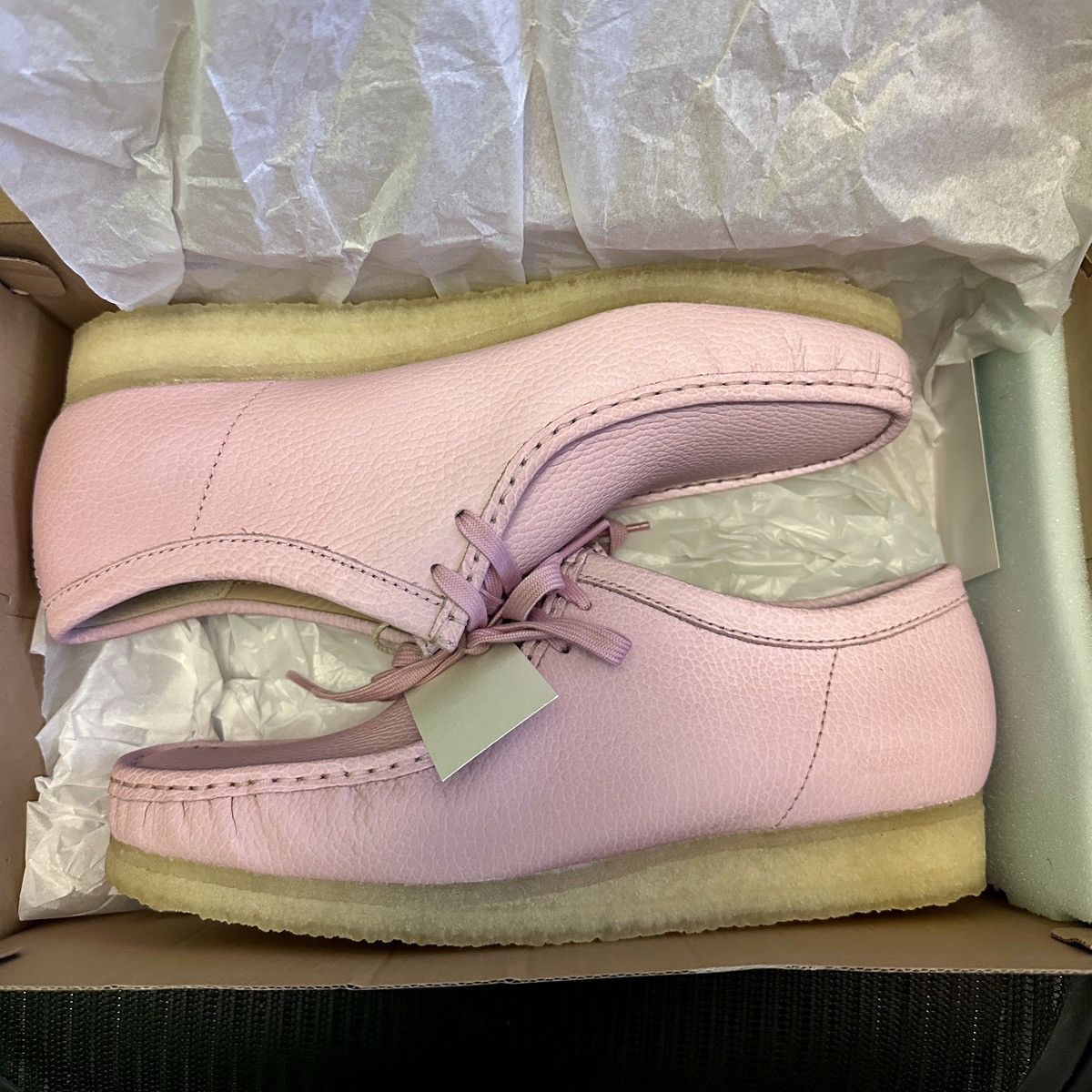 Supreme ×Clarks Reflective Wallabee Pink Clarks Originals Wallabee Supreme Pink Reflective Men's
