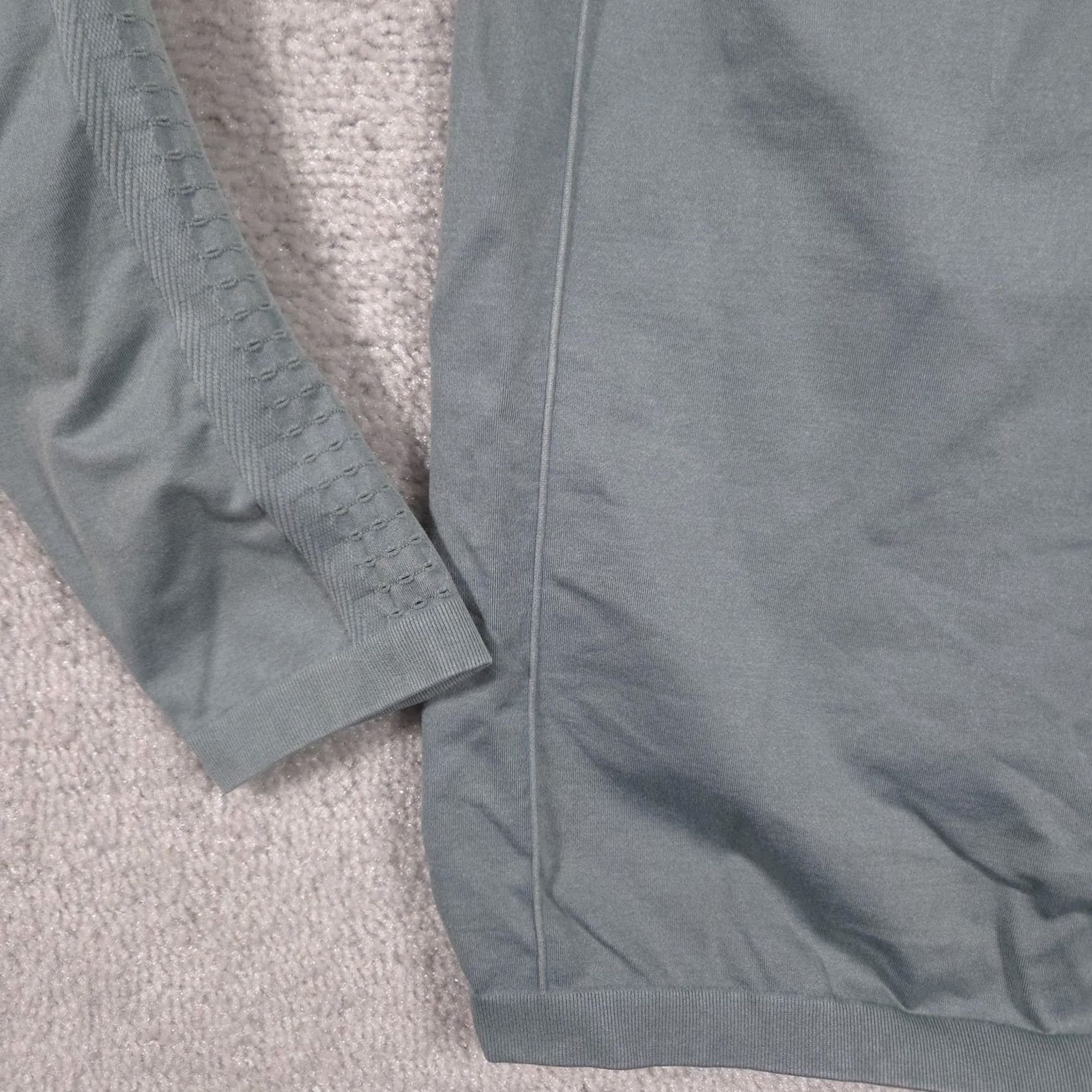 Fabletics Fabletics Shirt Womens Large Green Long Sleeve Raglan Athletic Performance Top Size L / US 10 / IT 46 - 4 Thumbnail