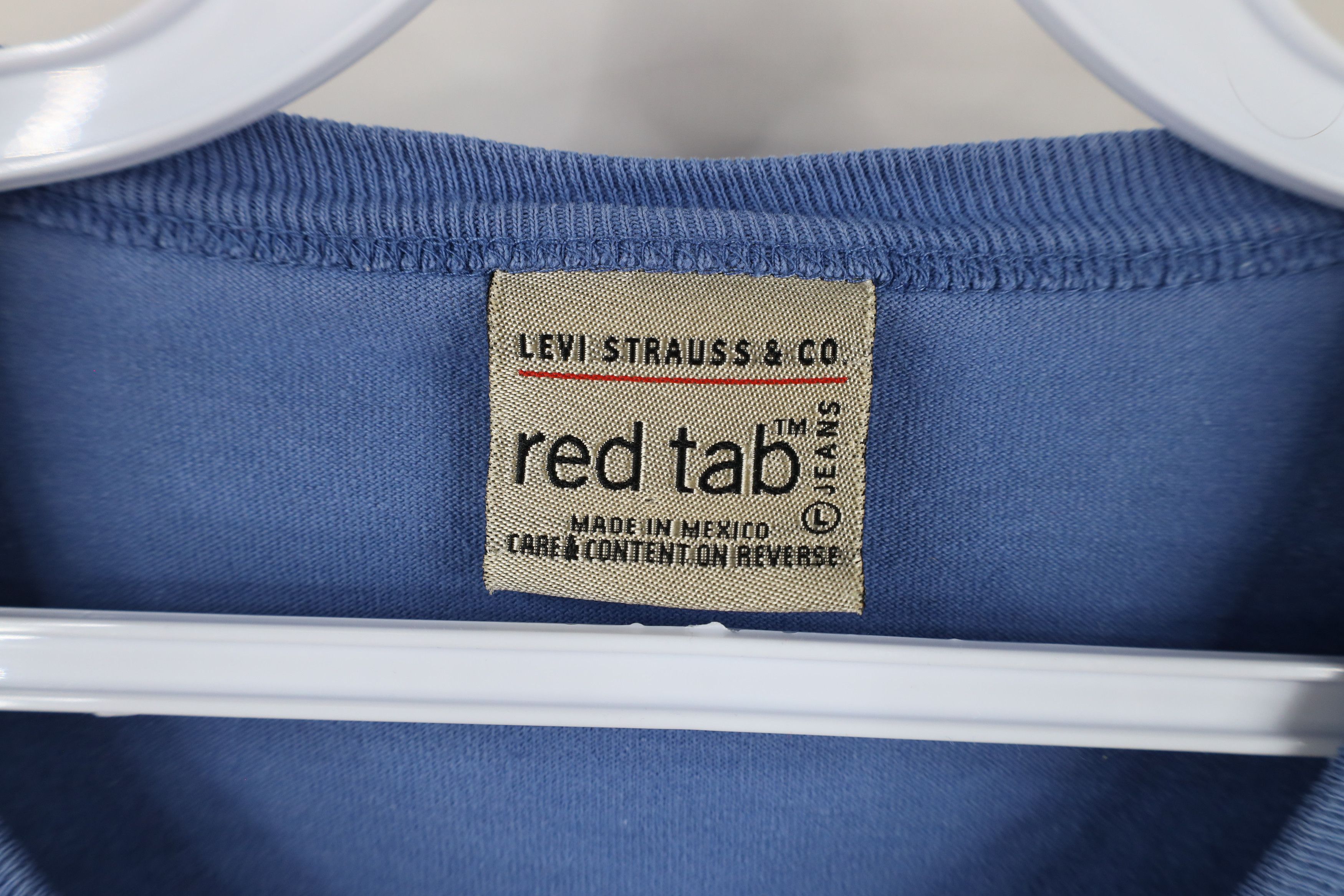 Levi's × Vintage Vintage Y2K Levis Red Tab Spell Out Center Logo T-Shirt Blue Size US L / EU 52-54 / 3 - 5 Thumbnail