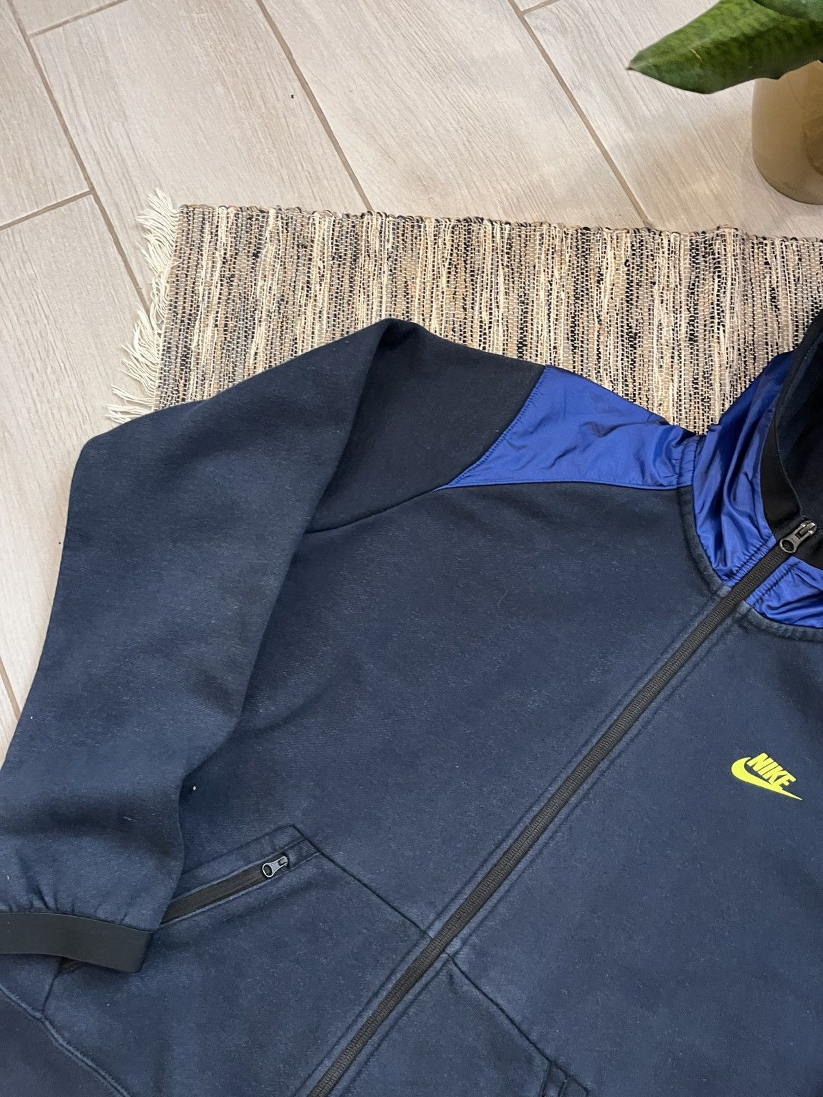 Nike × Vintage Vintage Nike zip Hoodie navy faded nylon hood minimalistic Size US L / EU 52-54 / 3 - 8 Thumbnail