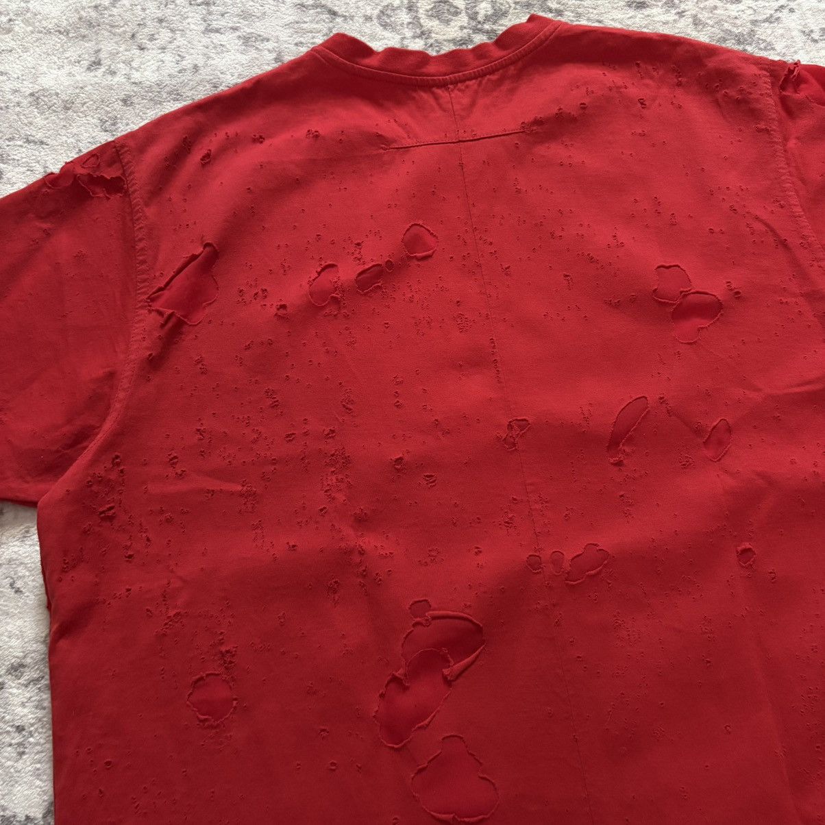 Givenchy Givenchy Bullet Hole Destroyed Distressed T-Shirt Red Size US L / EU 52-54 / 3 - 7 Thumbnail