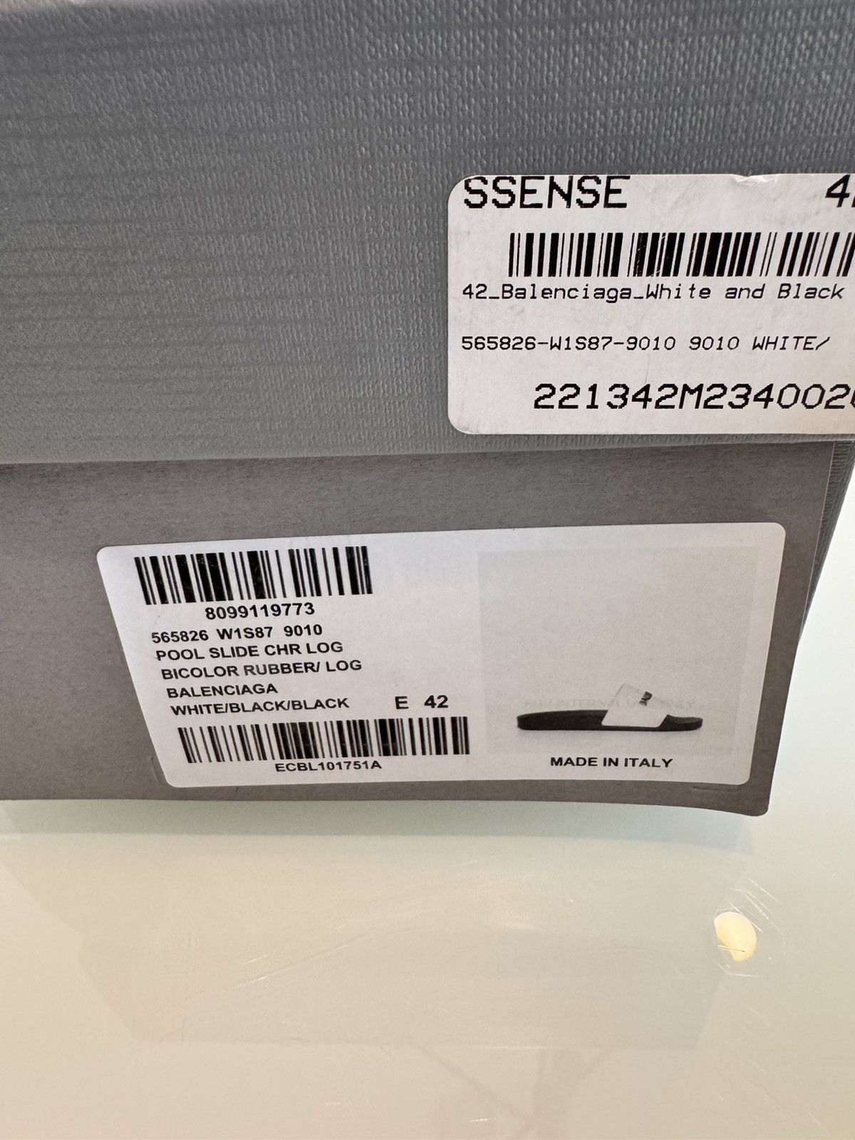 Balenciaga Balenciaga slip ons size 42 Size US 9 / EU 42 - 2 Thumbnail