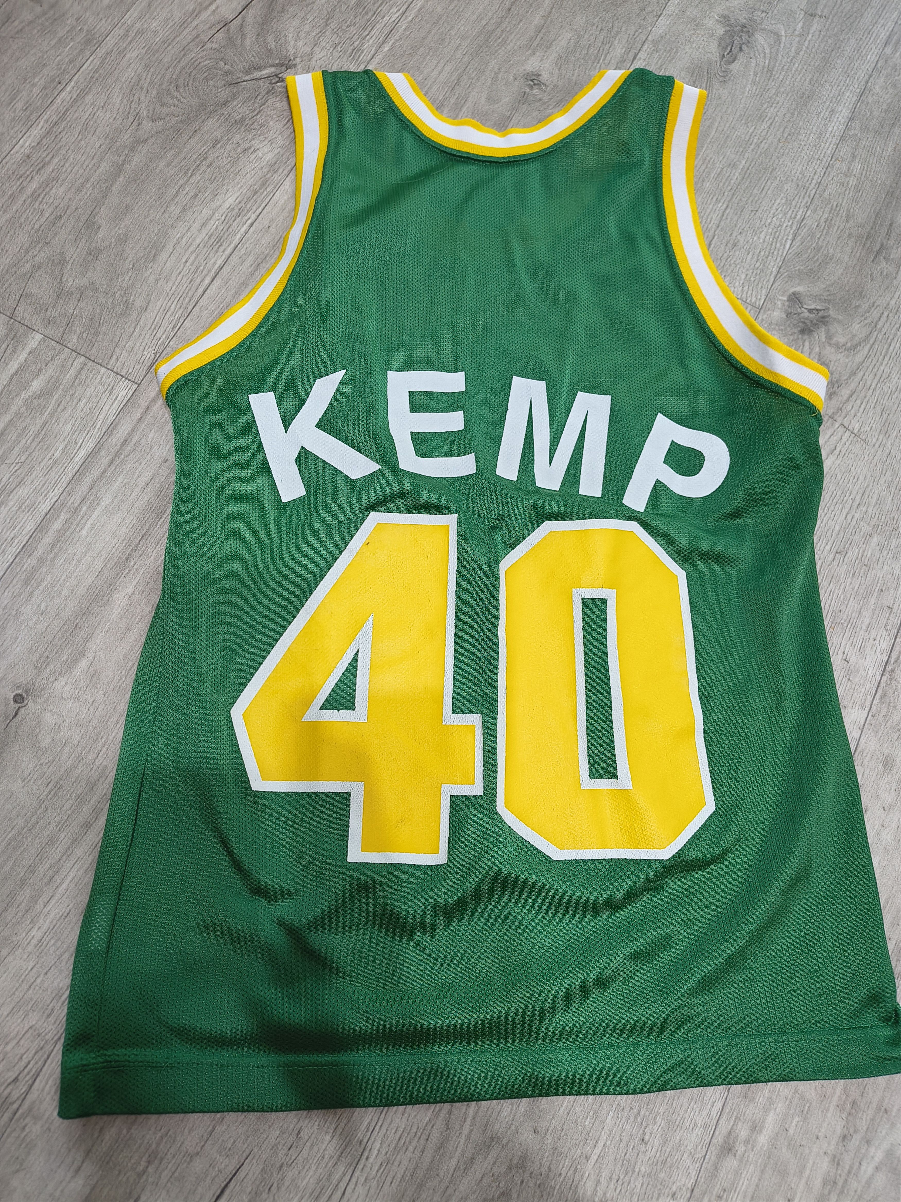 Champion Seattle supersonics Shawn Kemp vintage jersey S Size US S / EU 44-46 / 1 - 2 Thumbnail