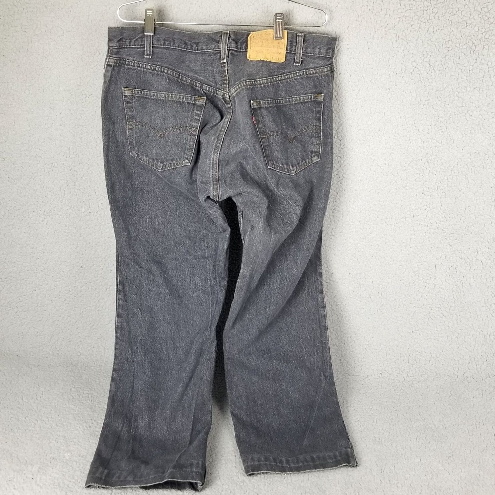 Levi's VINTAGE Levi’s 501 Jeans Gray 34X28 Made in USA Button Fly Distressed 80s Cowboy Festival Retro USA Mens Jeans Size US 34 / EU 50 - 2 Thumbnail