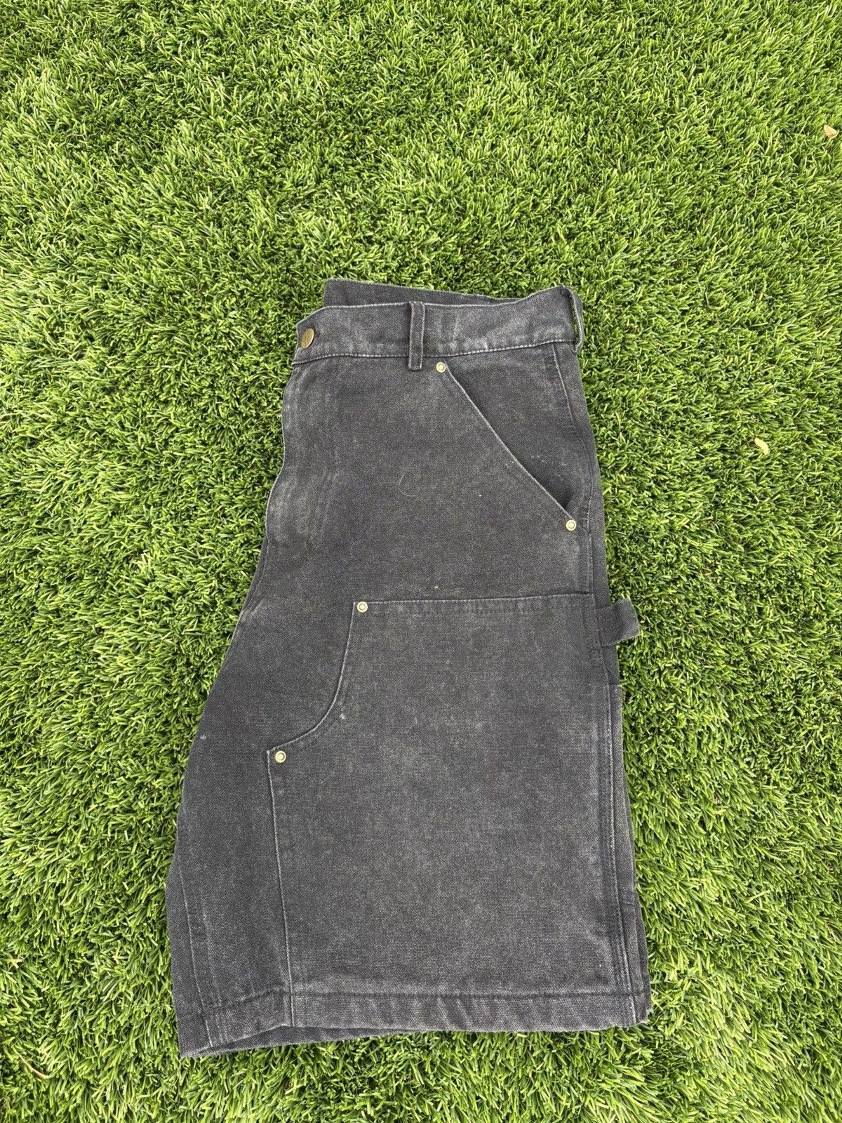 Carhartt Carhartt 36x32 jean shorts Size US 32 / EU 48 - 4 Thumbnail