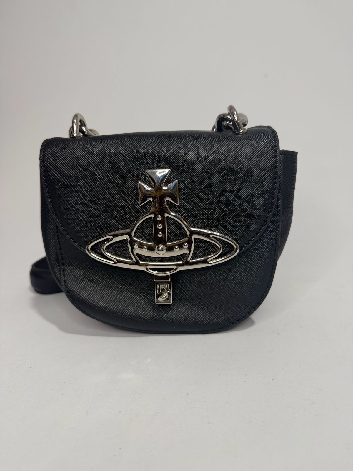 Vivienne Westwood Vivienne Westwood Black Orb Chain Shoulder Bag Size ONE SIZE - 1 Thumbnail