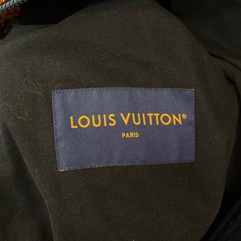Louis Vuitton Louis Vuitton Logo Full Print Burning Cloud Jacket Size US S / EU 44-46 / 1 - 4 Thumbnail