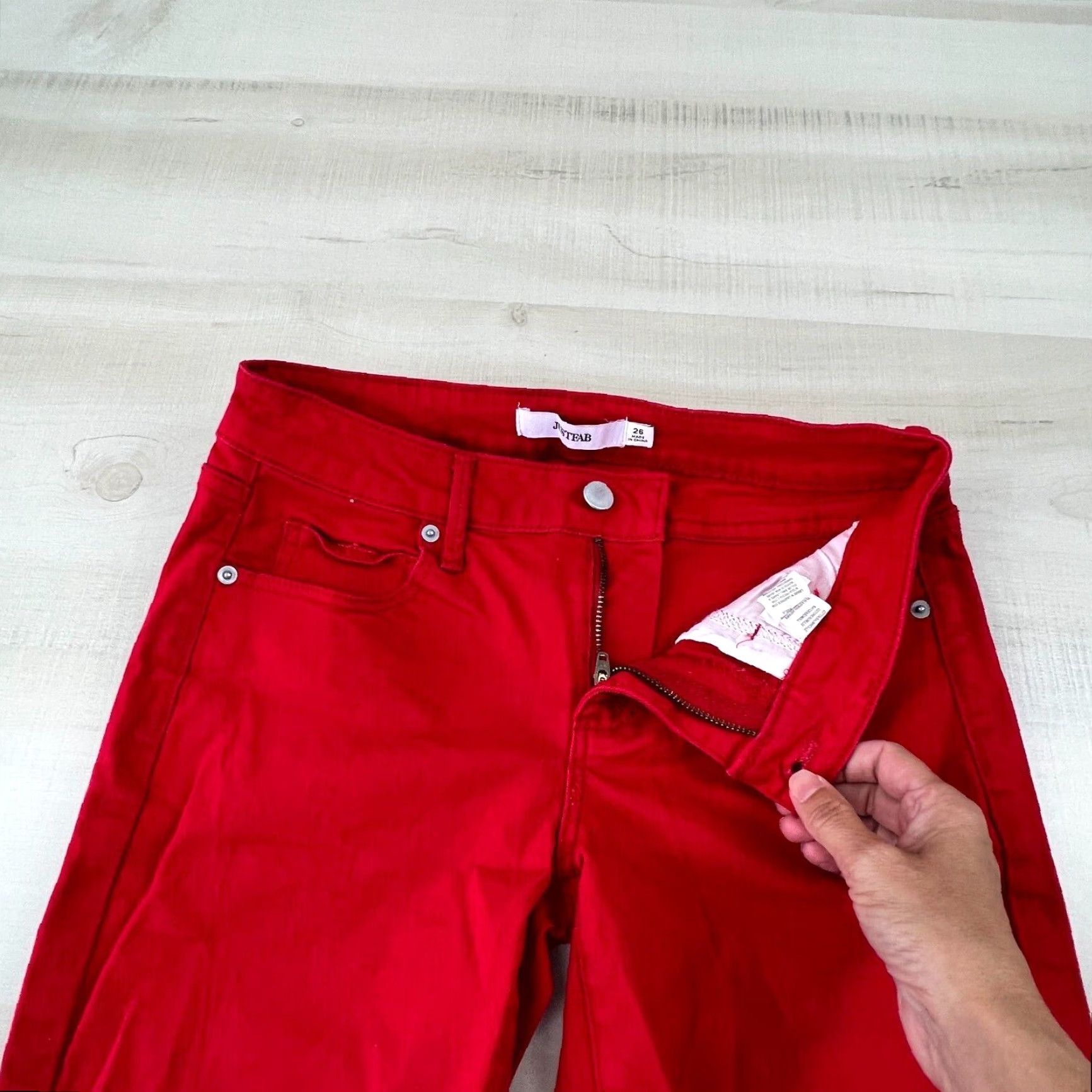 Vintage JustFab Womens Red Denim Jeans 26 Low Rise Cropped Skinny Stretch Cotton Size 26" / US 2 / IT 38 - 3 Thumbnail