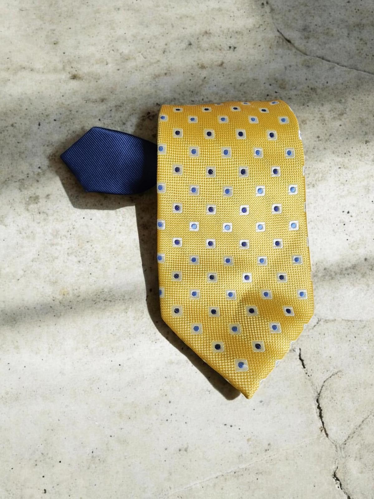 Tommy Hilfiger Tommy Hilfiger 100% Silk Yellow Patterned Tie Size ONE SIZE - 3 Thumbnail