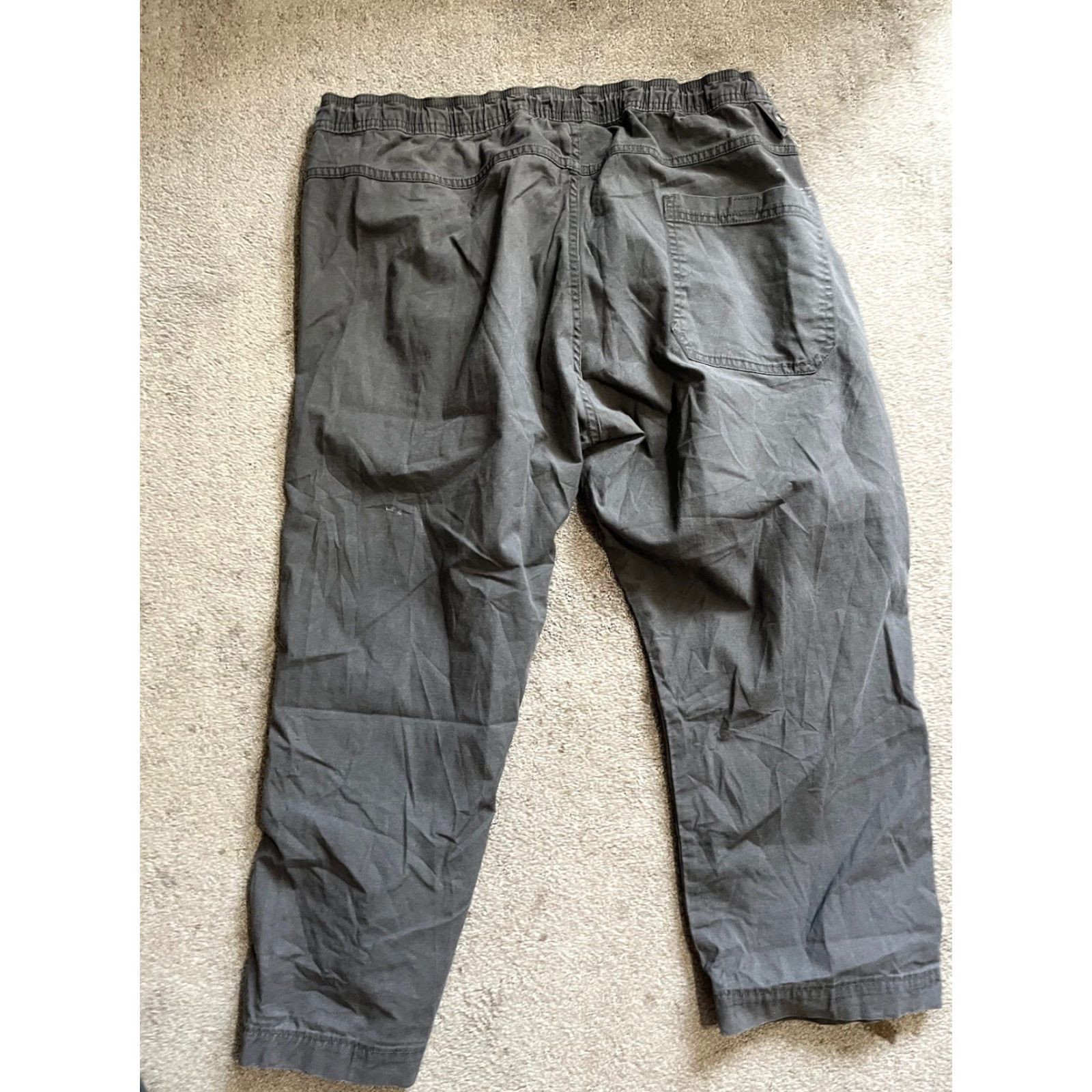 Levi's Levi's Jogger Pants Men XL Gray Elastic Drawstring Adjustable Waist Signature Levis Gorpcore Slack Pocket Slim Tapered 29in Inseam Regular Rise Mid Size US 36 / EU 52 - 3 Thumbnail