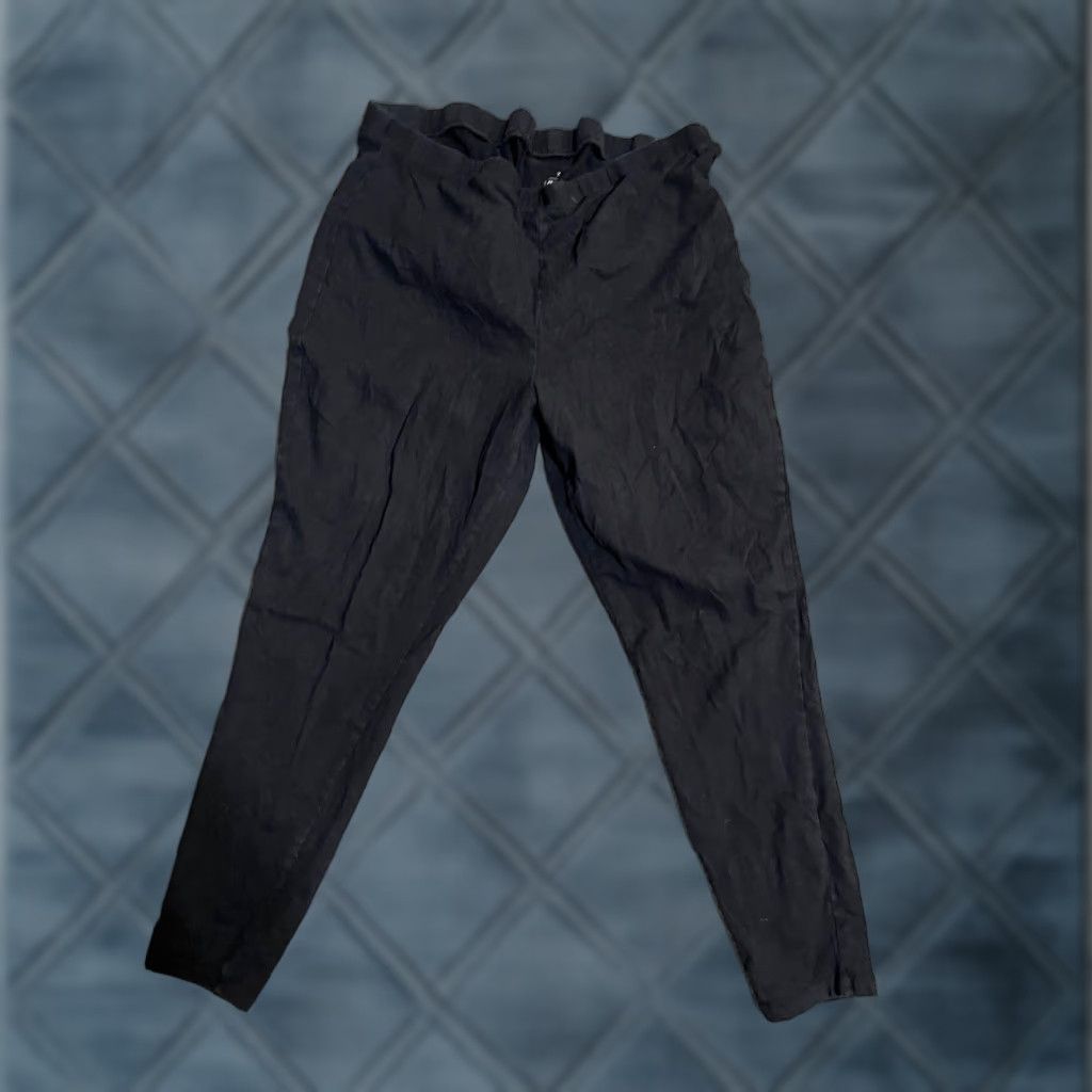 Torrid TORRID WOMENS PLUS 3X Leggings ANKLE Solid Black Capri Workout Pants Shirt? Size 40" / US 18 - 1 Thumbnail