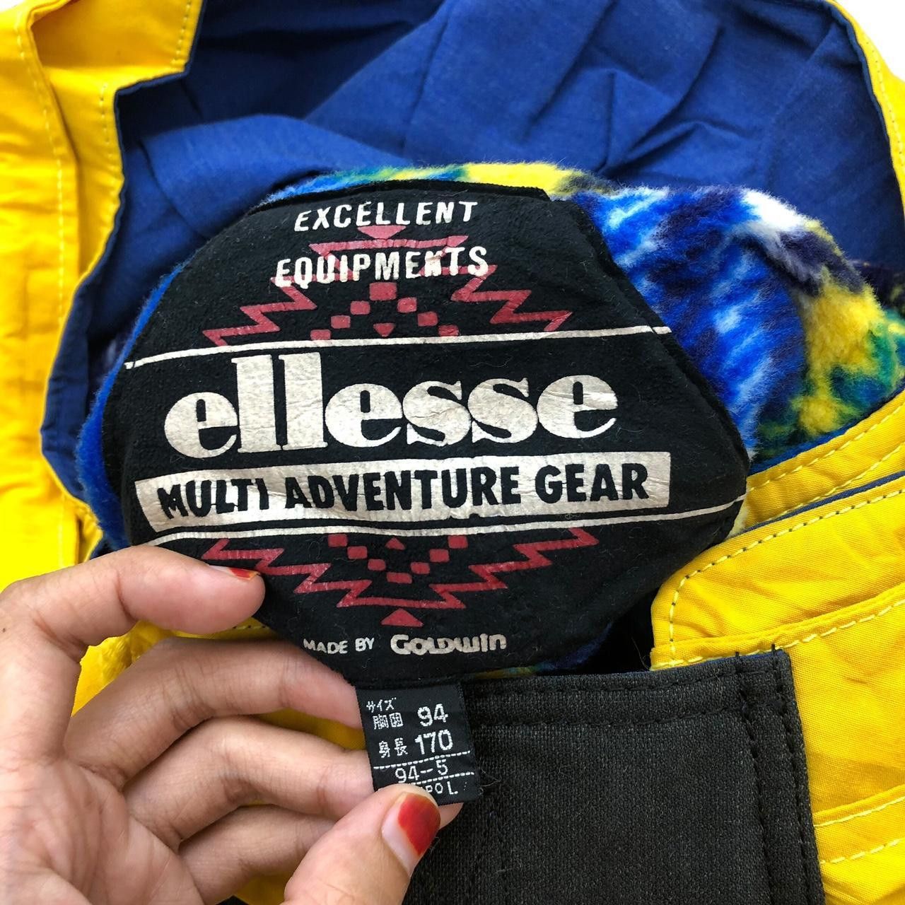 Ellesse Vintage ELLESSE ITALIA Multi Adventure Gear Jacket Size US L / EU 52-54 / 3 - 5 Thumbnail