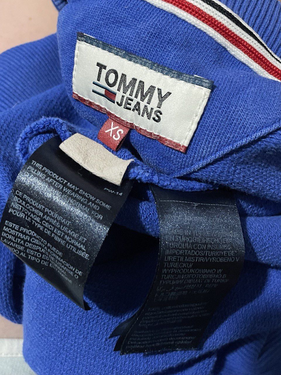 Tommy Hilfiger Tommy Hilfiger Jeans Sweatshirt Crewneck Center Logo size XS Size US XS / EU 42 / 0 - 9 Thumbnail