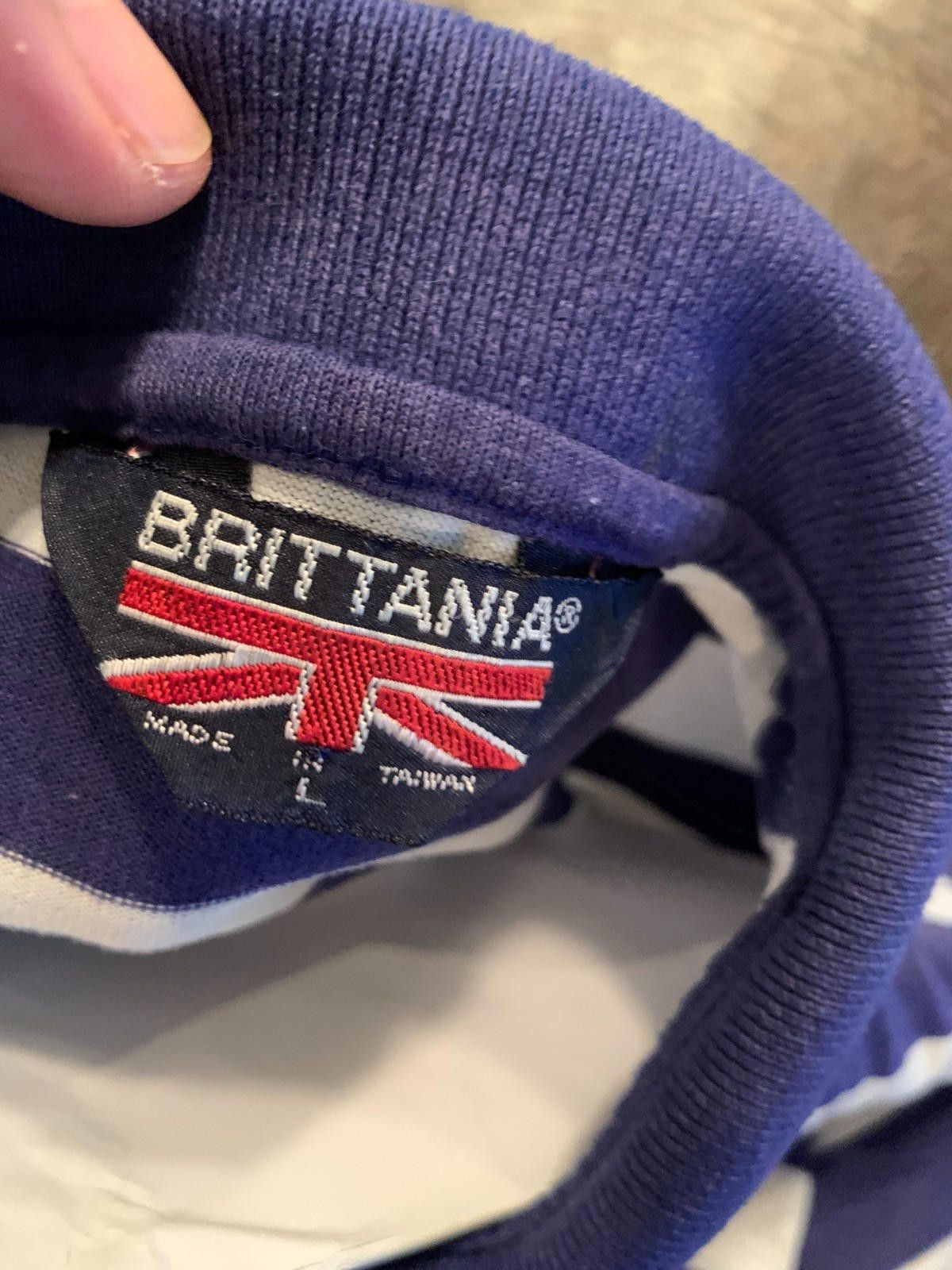 Designer Vintage Brittania 80s,90s SS Polo White w Navy Striped (240) Size US L / EU 52-54 / 3 - 6 Thumbnail