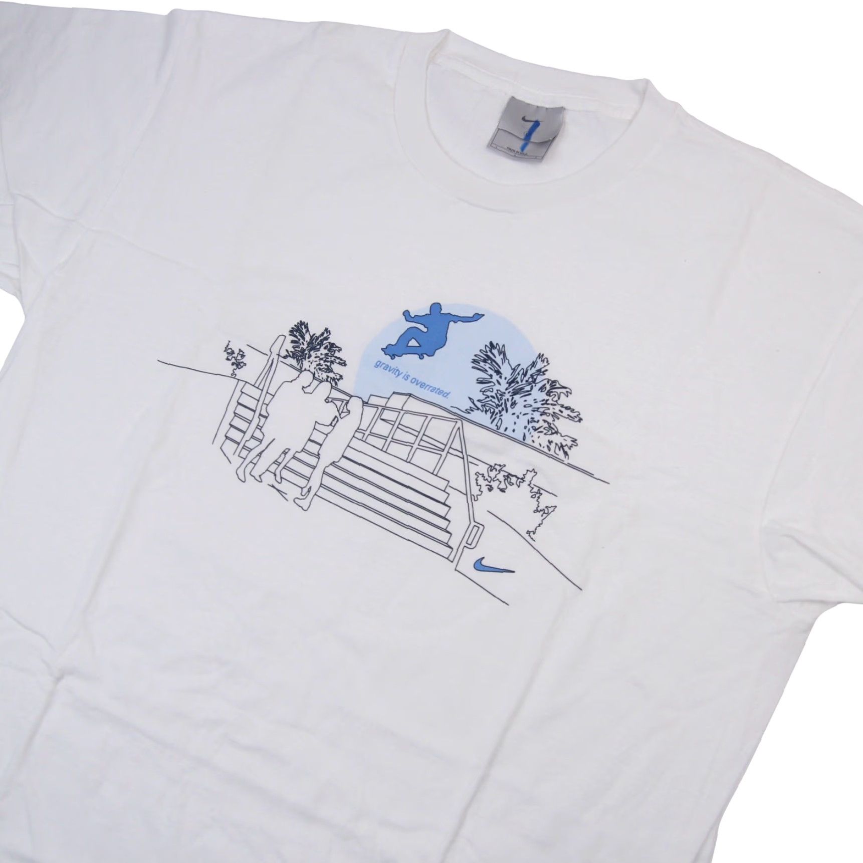 Nike VINTAGE Nike Skateboarding Gravity is overrated Mens Large Graphic T Shirt White Size US L / EU 52-54 / 3 - 2 Thumbnail