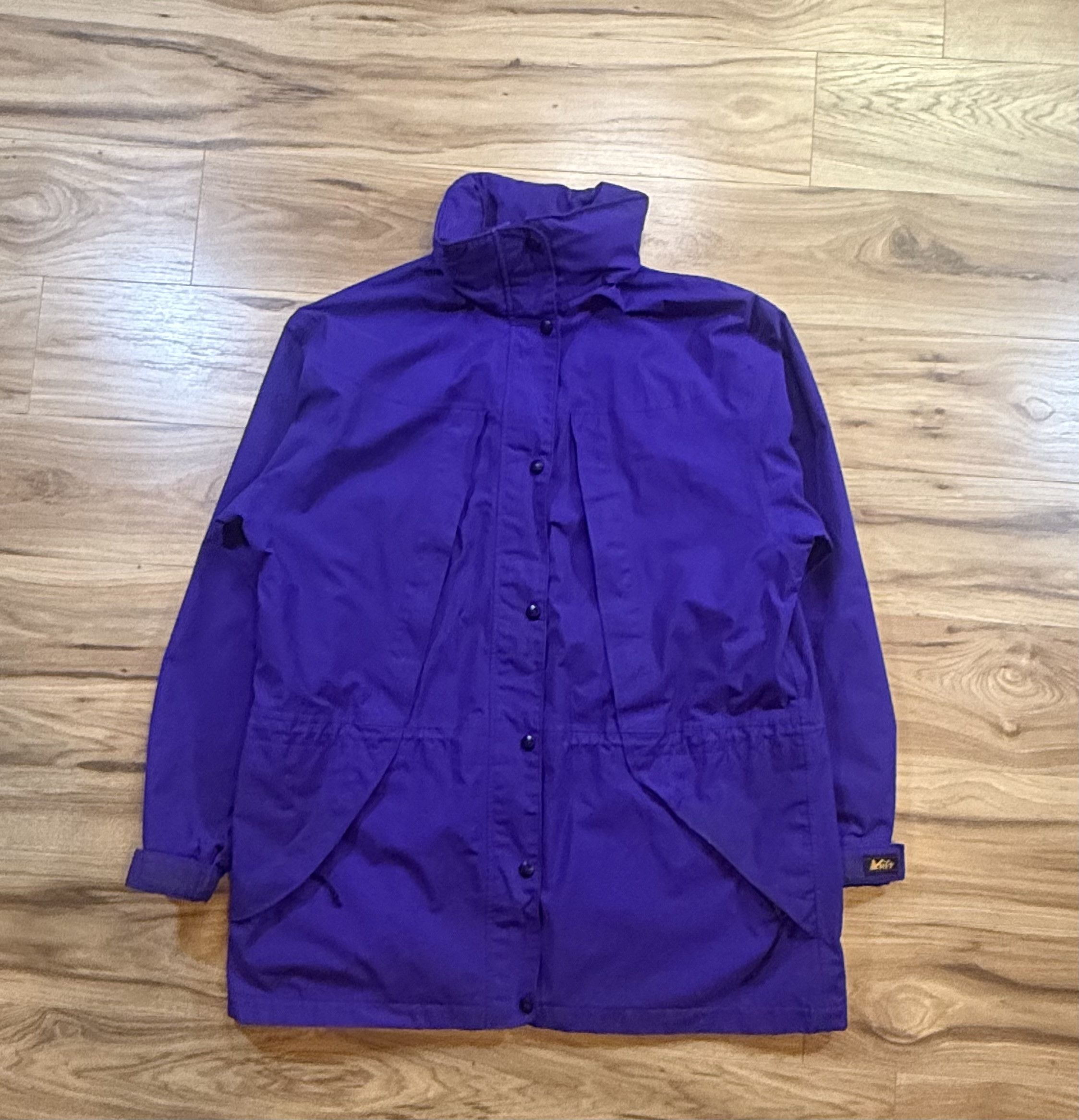 Rei Vtg REI Women’s 18 Gore-Tex Purple Jacket (Repaired) Size XXL / US 16-18 / IT 52-54 - 1 Thumbnail