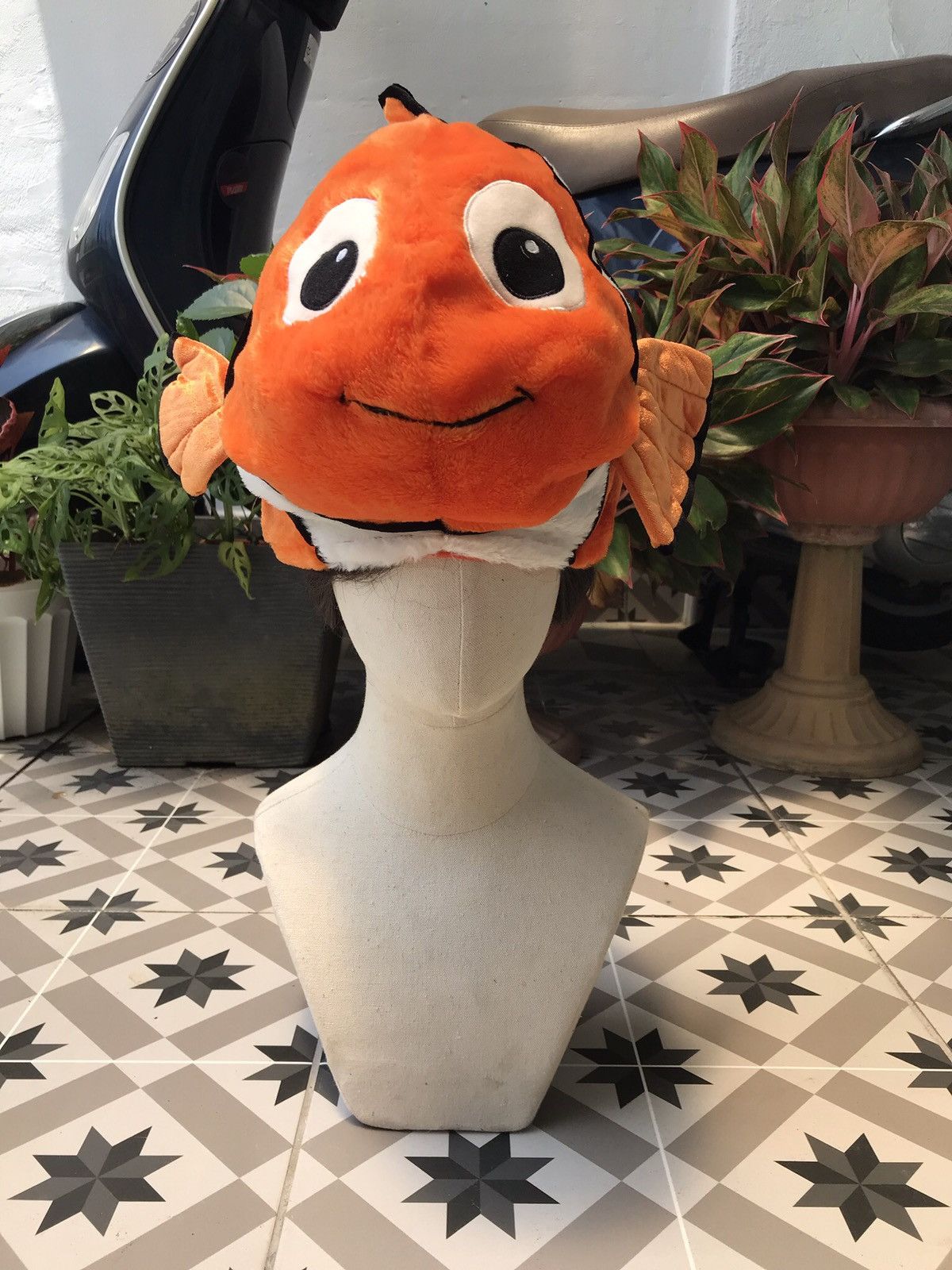 Disney × Japanese Brand FINDING NEMO CLOWNFISH CAP HAT BY TOKYO DISNEY RESORT Size ONE SIZE - 13 Thumbnail
