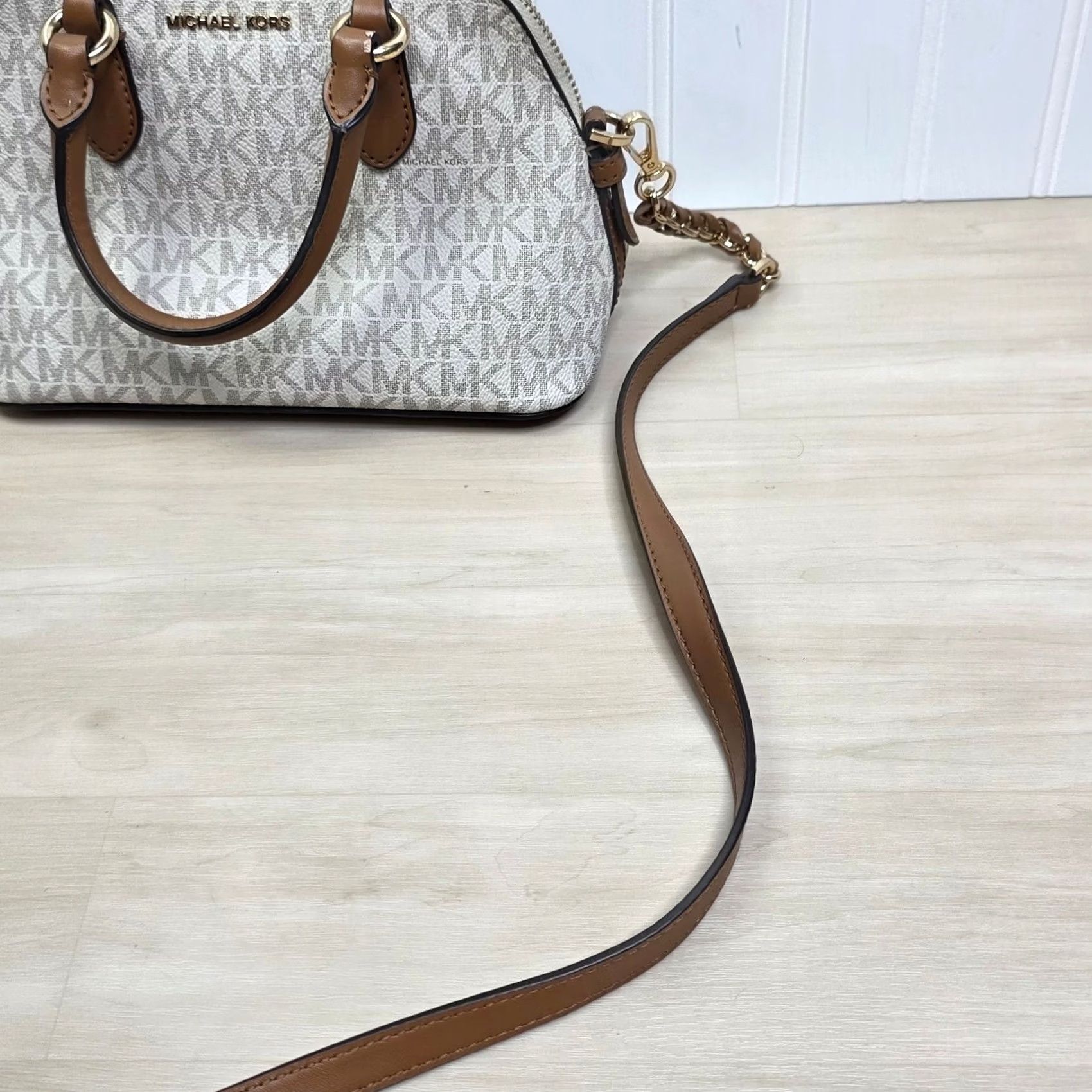 Michael Kors Michael Kors Satchel Crossbody Bag Womens Small Signature Logo Acorn Vanilla Size ONE SIZE - 3 Thumbnail