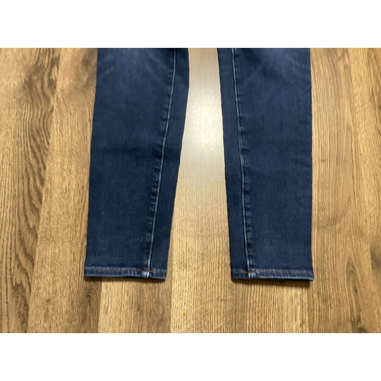 American Eagle Outfitters American Eagle Outfitters Jeans Women 8 Blue Denim Skinny Dark Wash Jeans Size 30" / US 8 / IT 44 - 2 Thumbnail